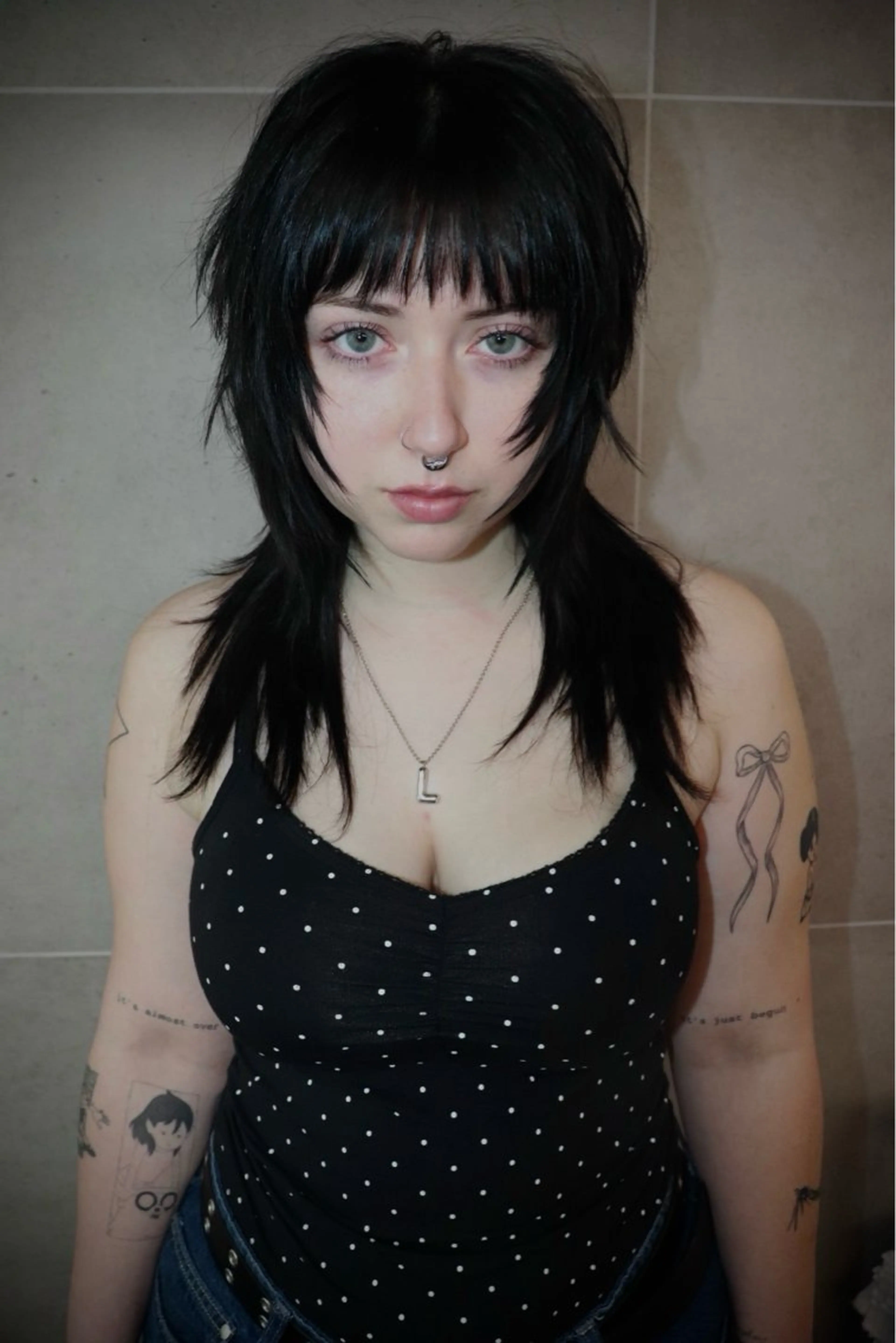 セミロング ✴︎TO-MA✴︎ レッドカラー/透明感のヘアスタイル