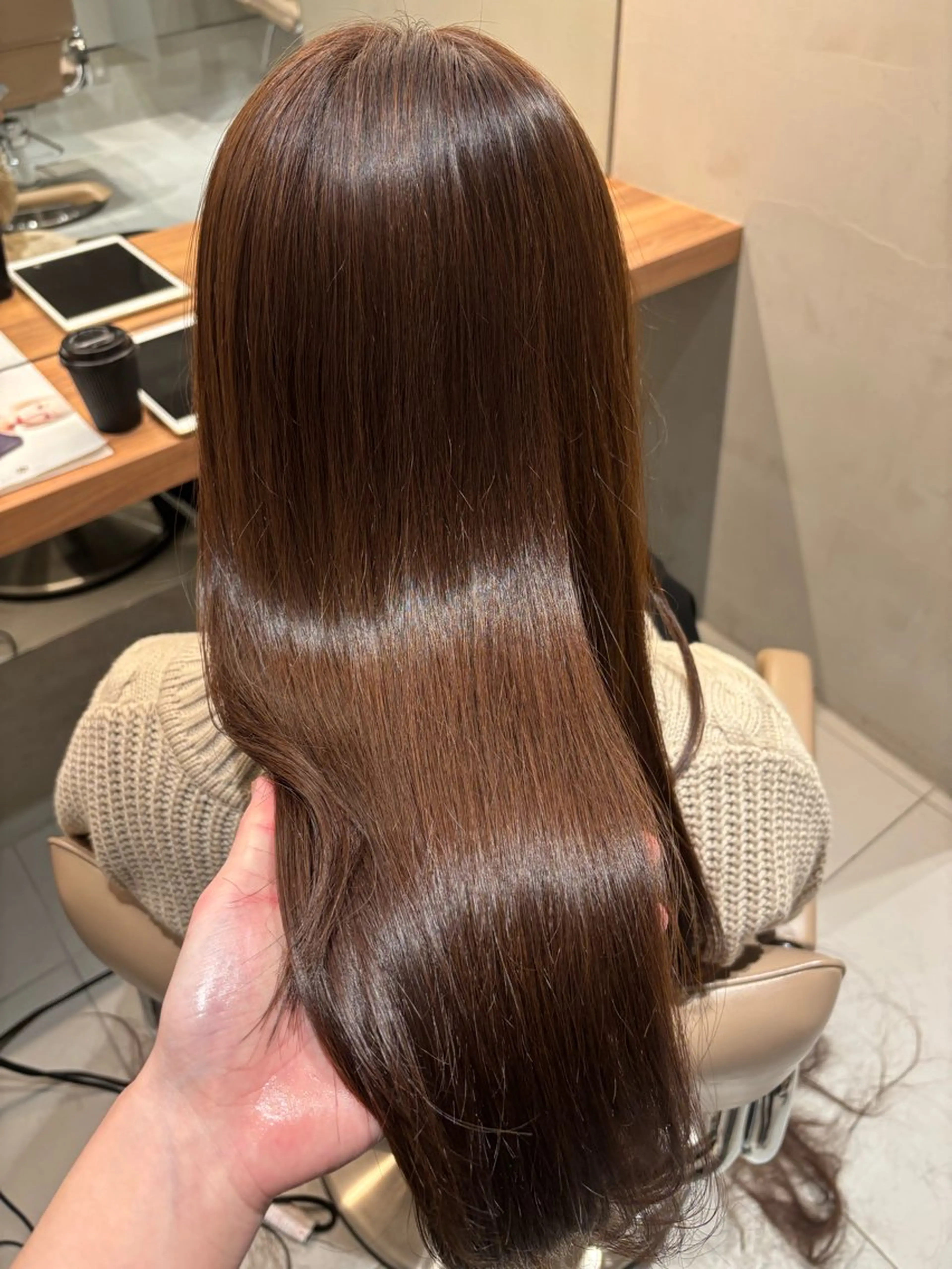 カラー ブリーチ ダブルカラー ブリーチなしカラー 🫒🫒ブリーチなし 艶カラー🫒ヤマシロのヘアスタイル