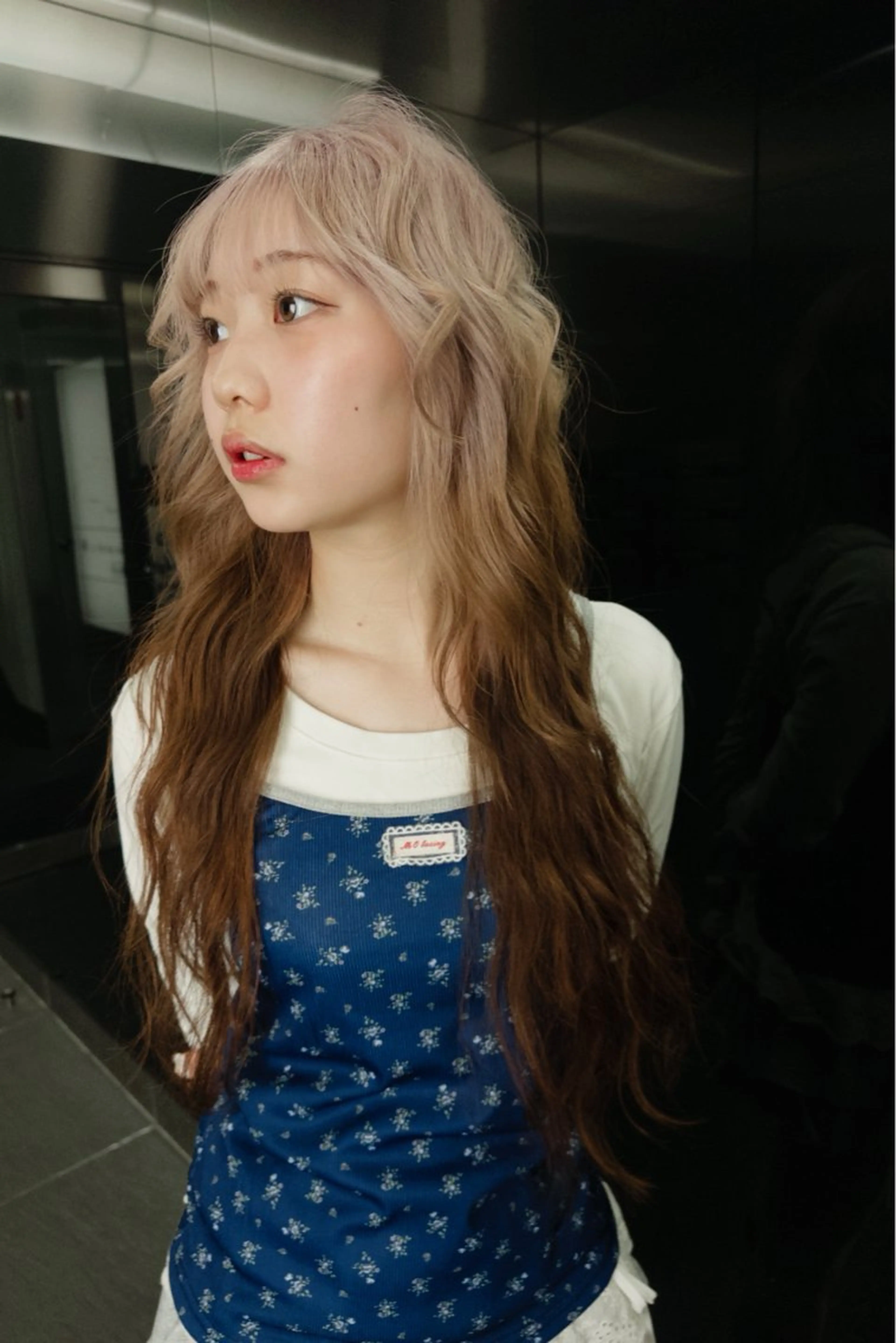 ロング カラー カット ヘアカラー トリートメント ケアブリーチ特化✨/ 艶カラー/エクステのヘアスタイル