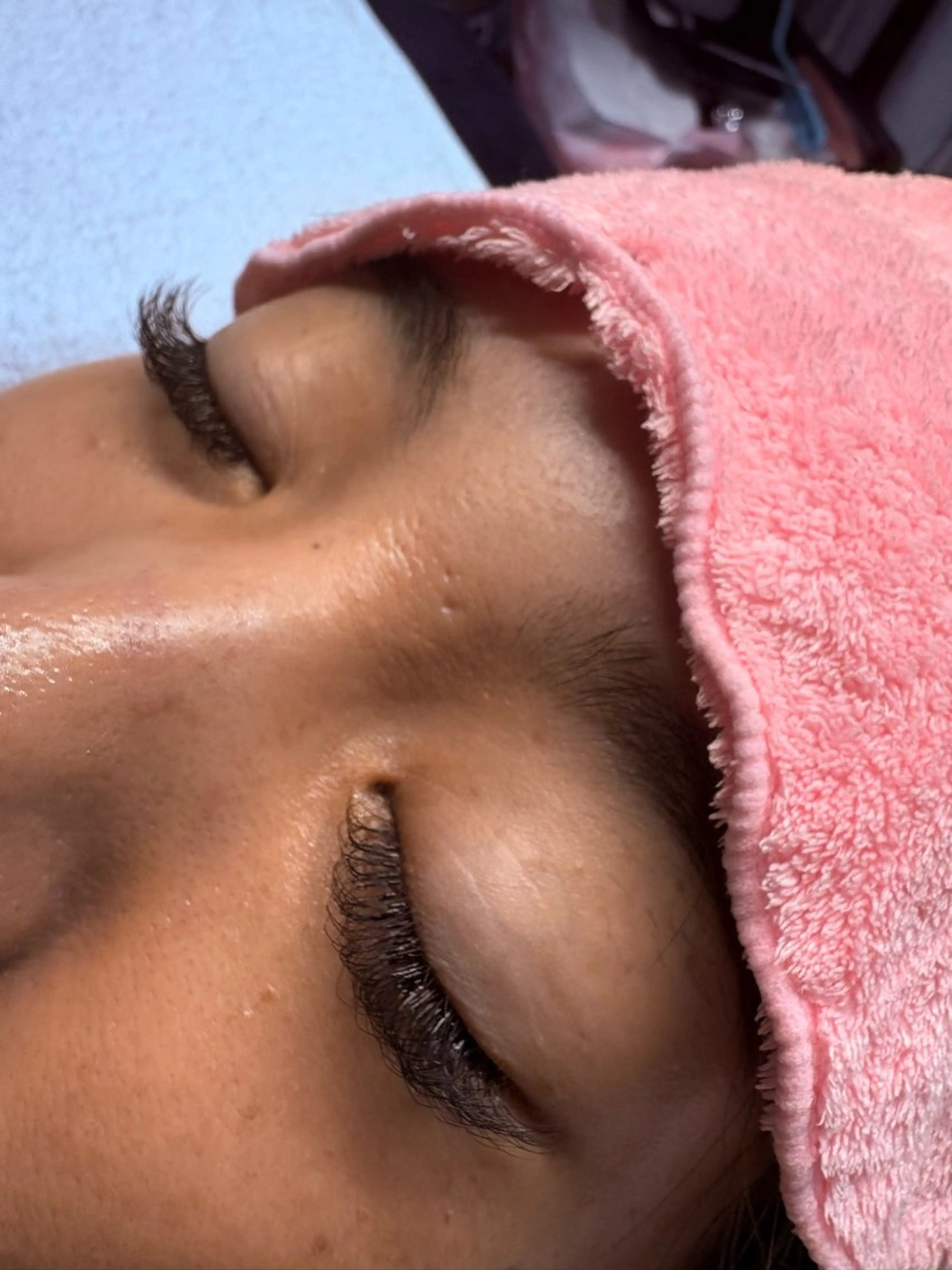 マツエク・マツパ トータルビューティー サロン・Nの眉毛・アイブロウイメージ