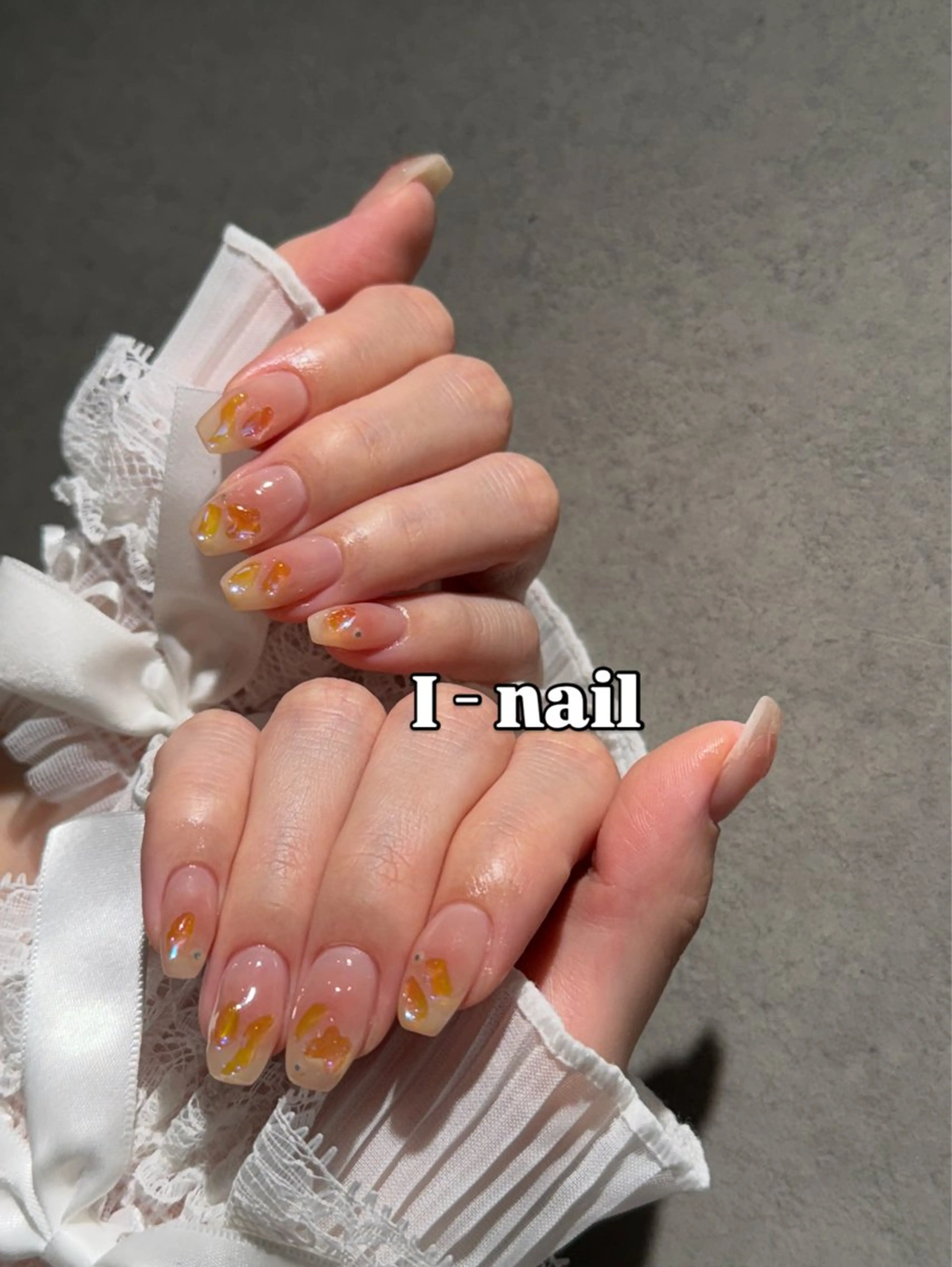 ネイル I-nailロング /ワンホン/キラキラのネイルデザイン