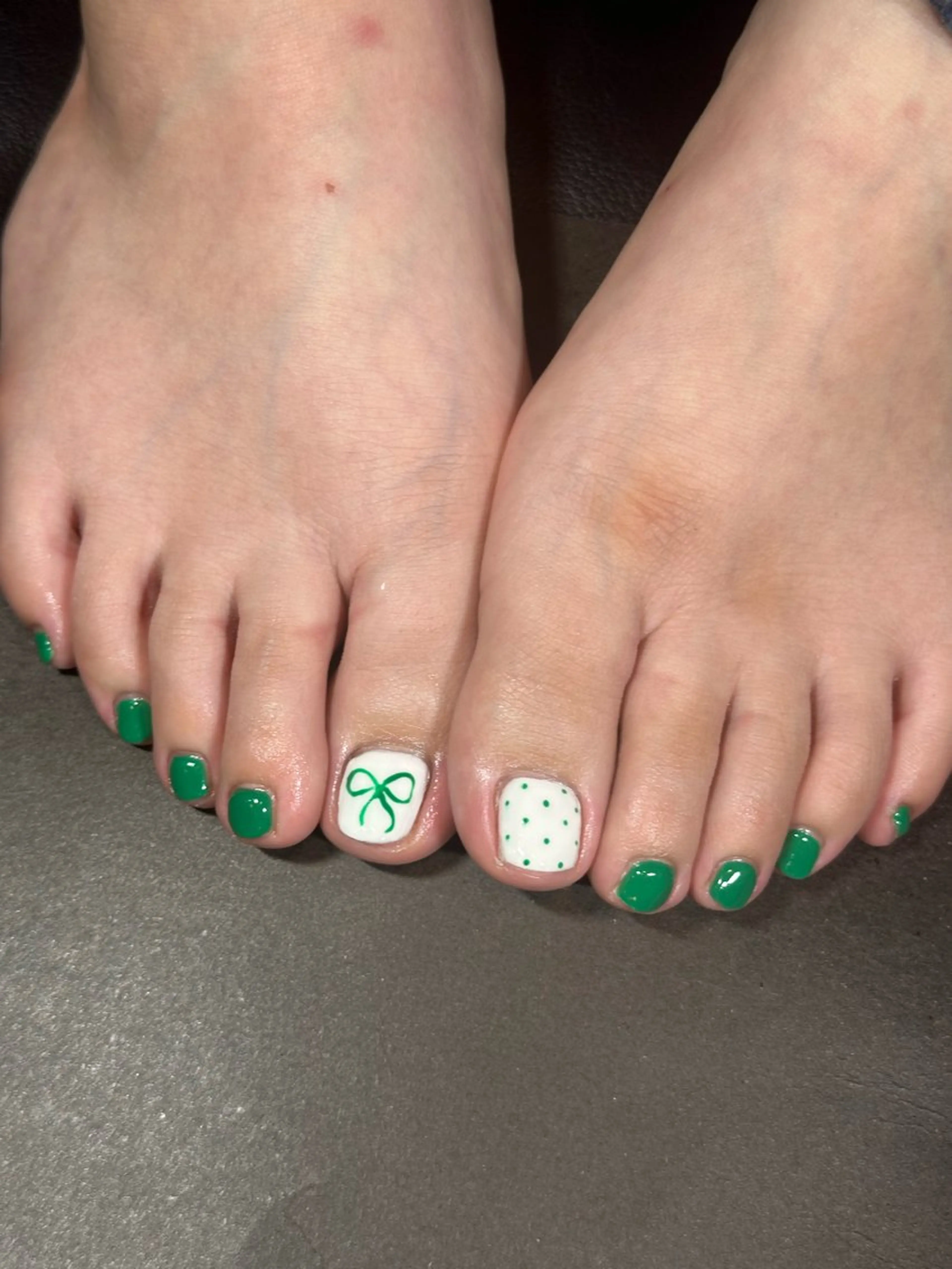 ネイル e.nail所属・🍎吉田 恵里🍎のネイルデザイン