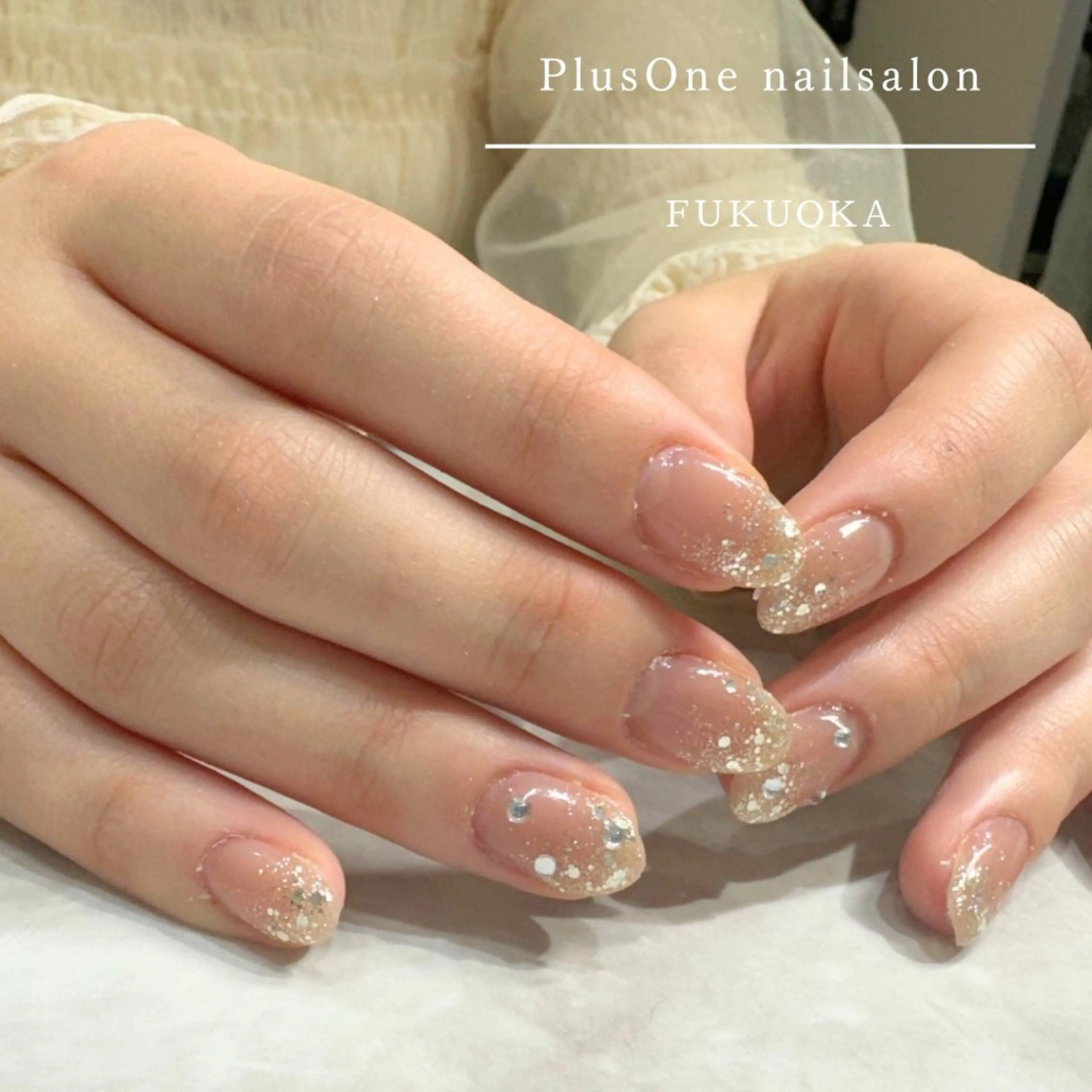 ネイル アートネイル ジェルネイル 韓国ネイル ラメ(グリッター) ストーンネイル PlusOnenailsalon所属・粕屋ネイル＆耳つぼ 🫧Natsumiのネイルデザイン