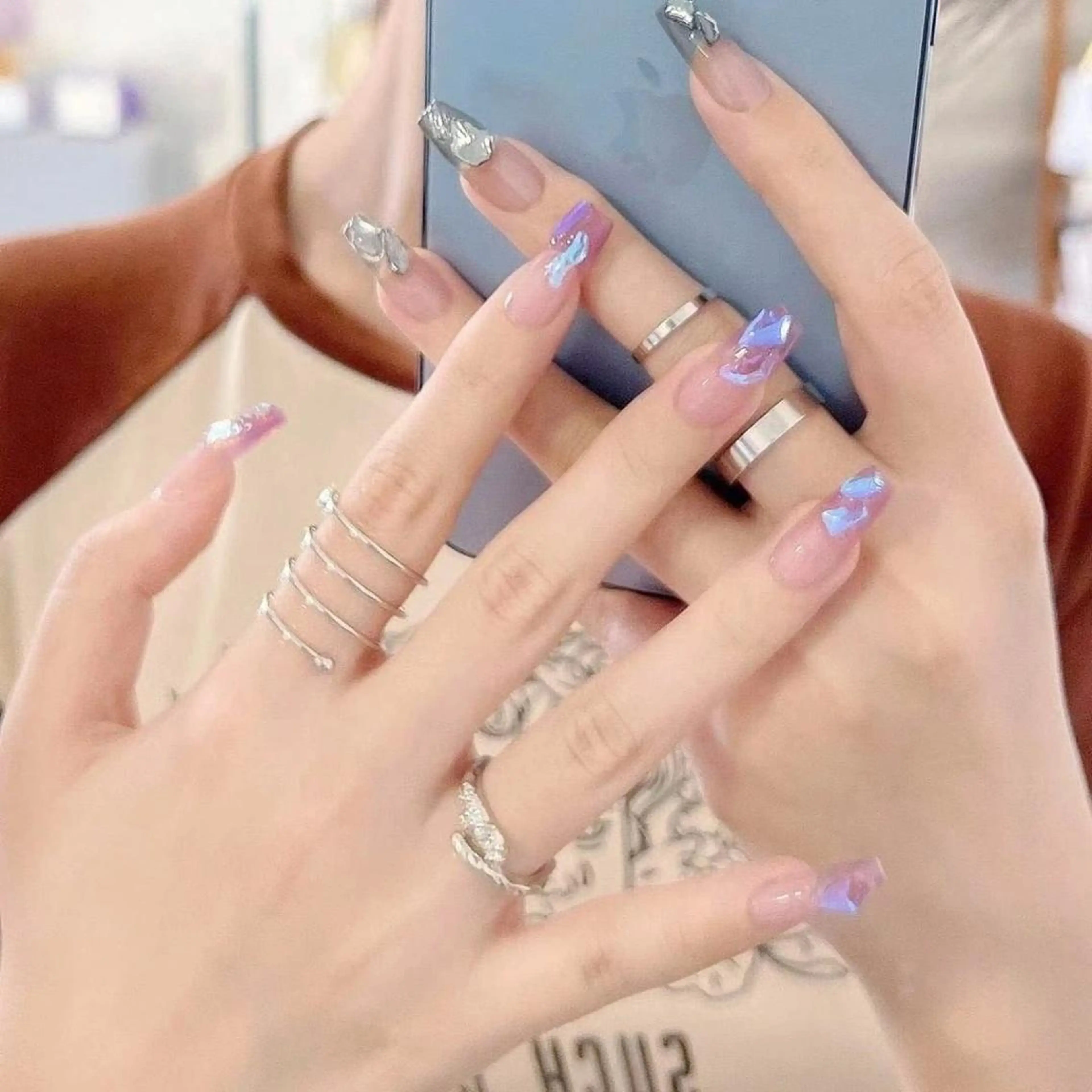 ネイル Queens みなみのネイルデザイン