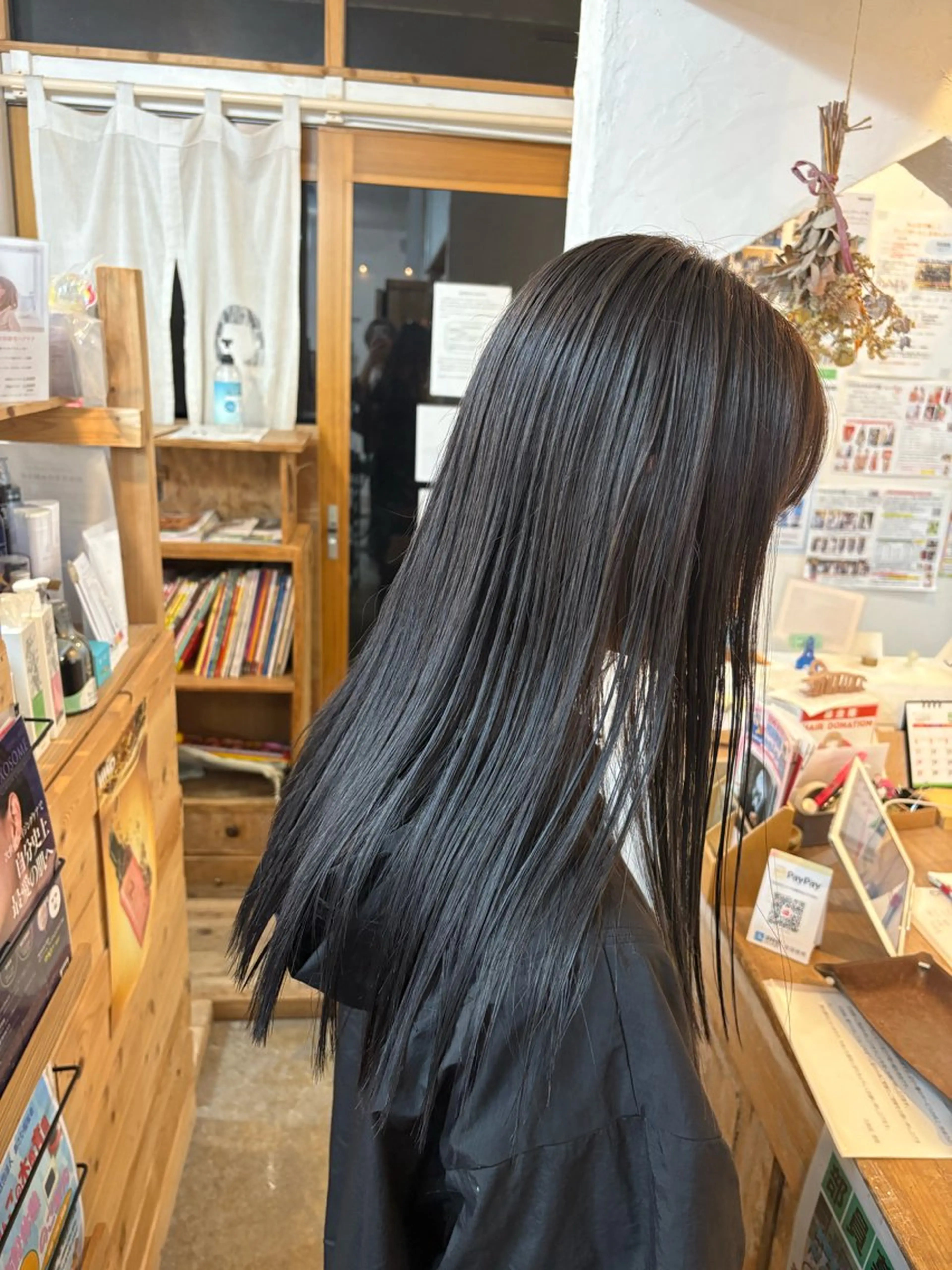 カラー ブルーカラー シルバー 小峰 祐哉のヘアスタイル