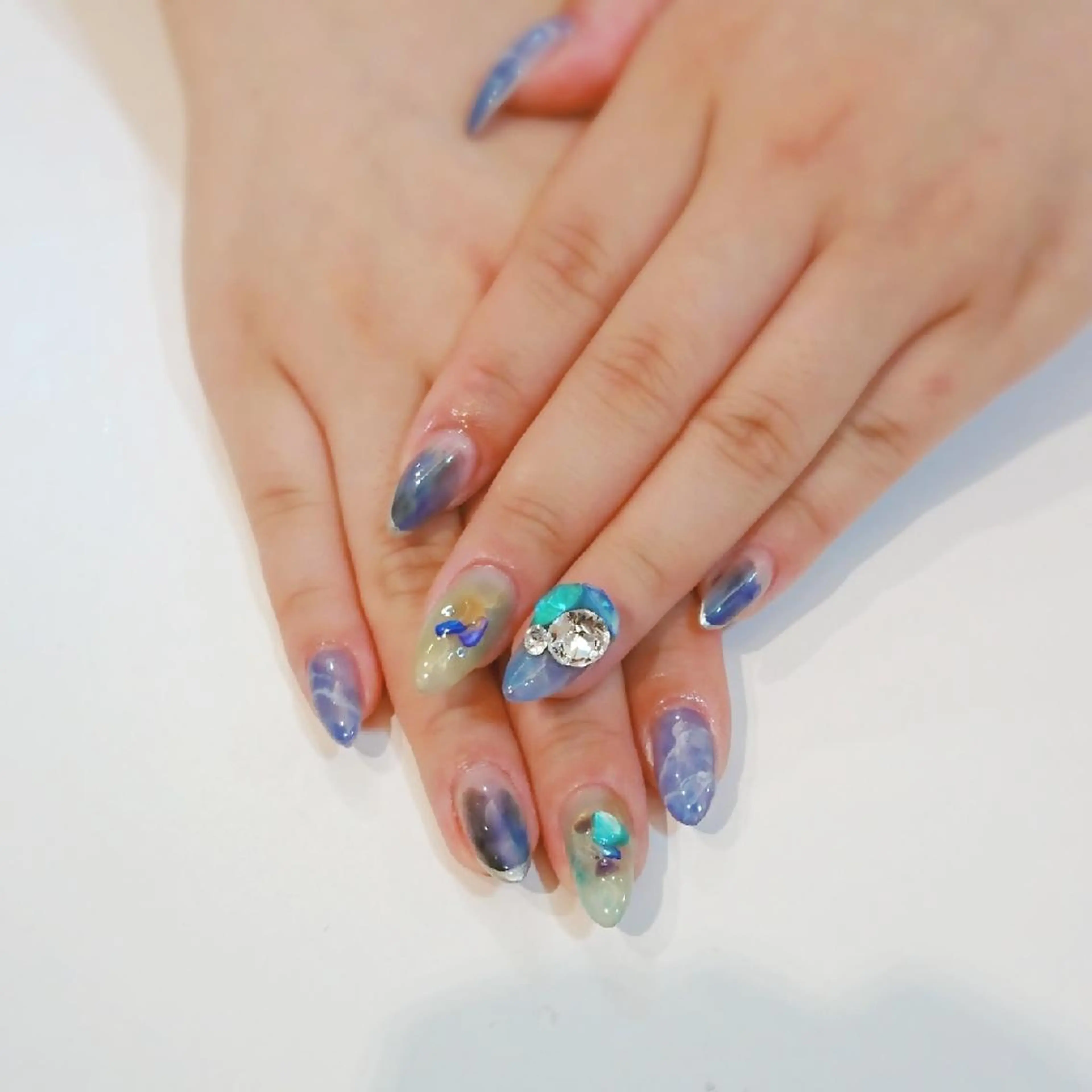 ネイル ニュアンスネイル 夏ネイル Bianca TANAKAのネイルデザイン