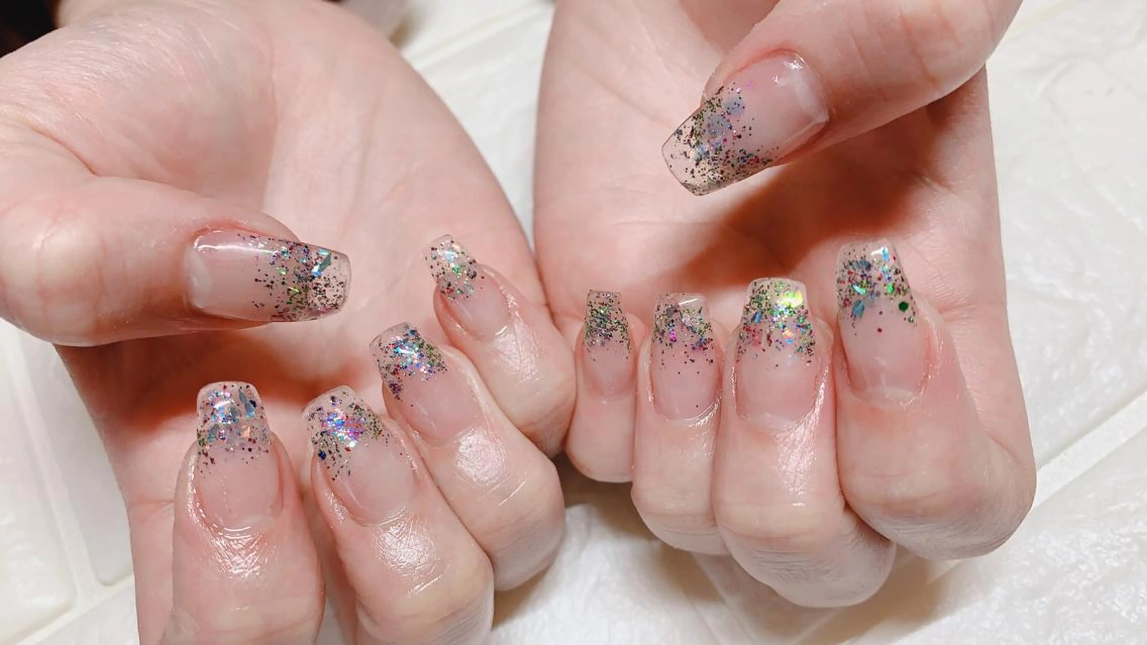 ネイル グラデーション ラメ(グリッター) ラメグラデーション シンプルネイル Nail &Beauty Salon ☆Kirari☆所属・ビューティサロン ☆Kirari☆のネイルデザイン