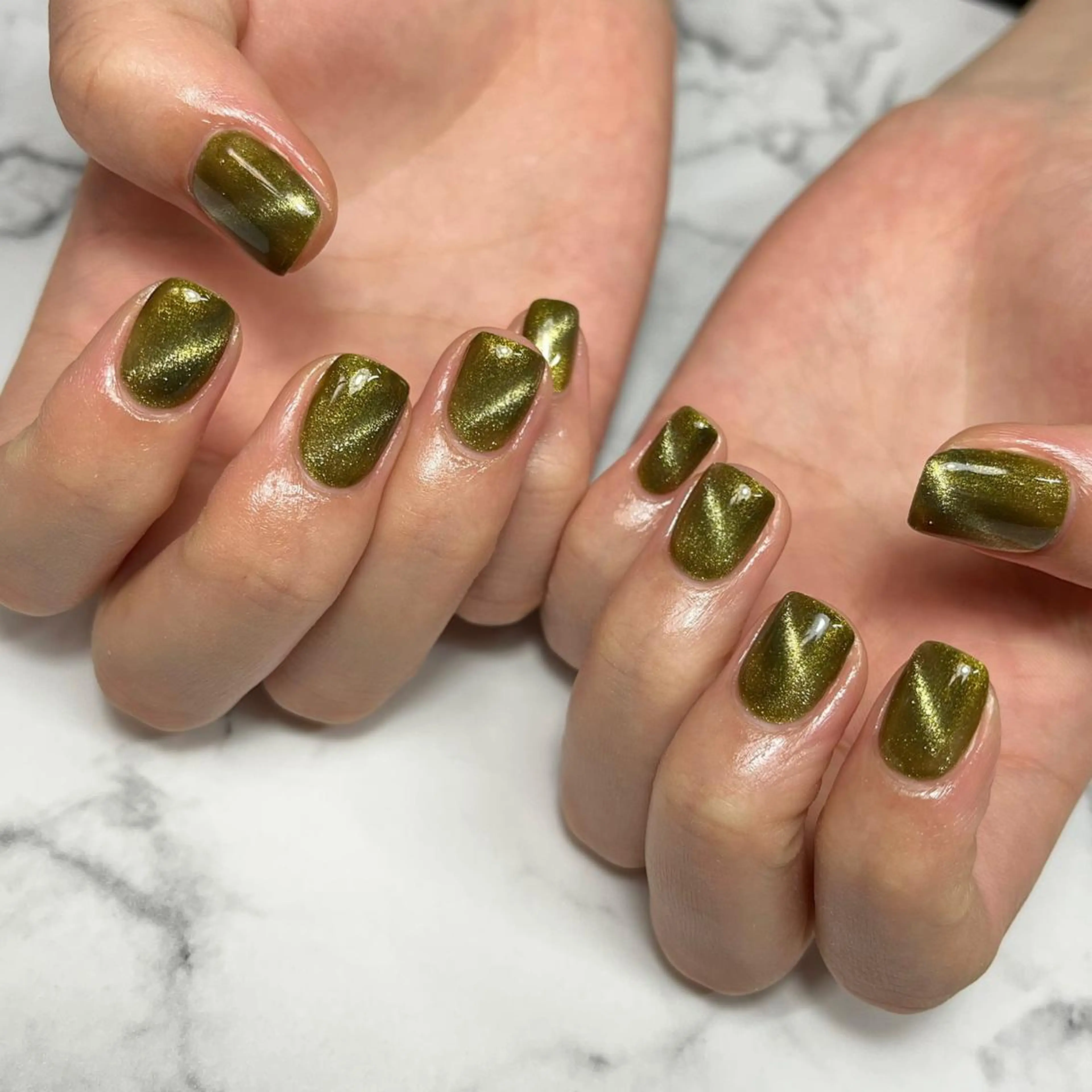 ネイル アートネイル ジェルネイル グリーン 韓国ネイル マグネットネイル ハンドネイル NAIL NOWのネイルデザイン