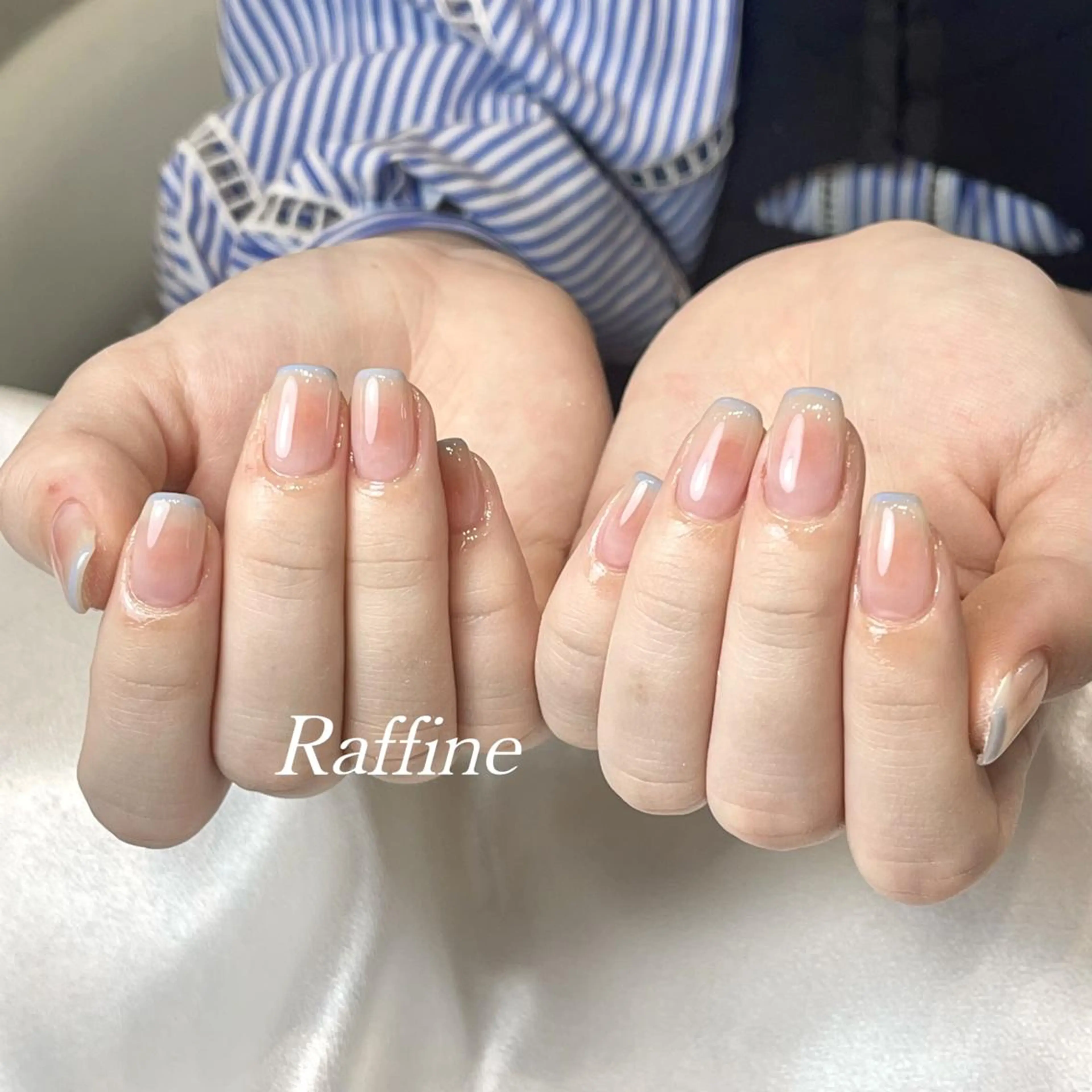 ネイル RAFFINE 月🦋🩵のネイルデザイン