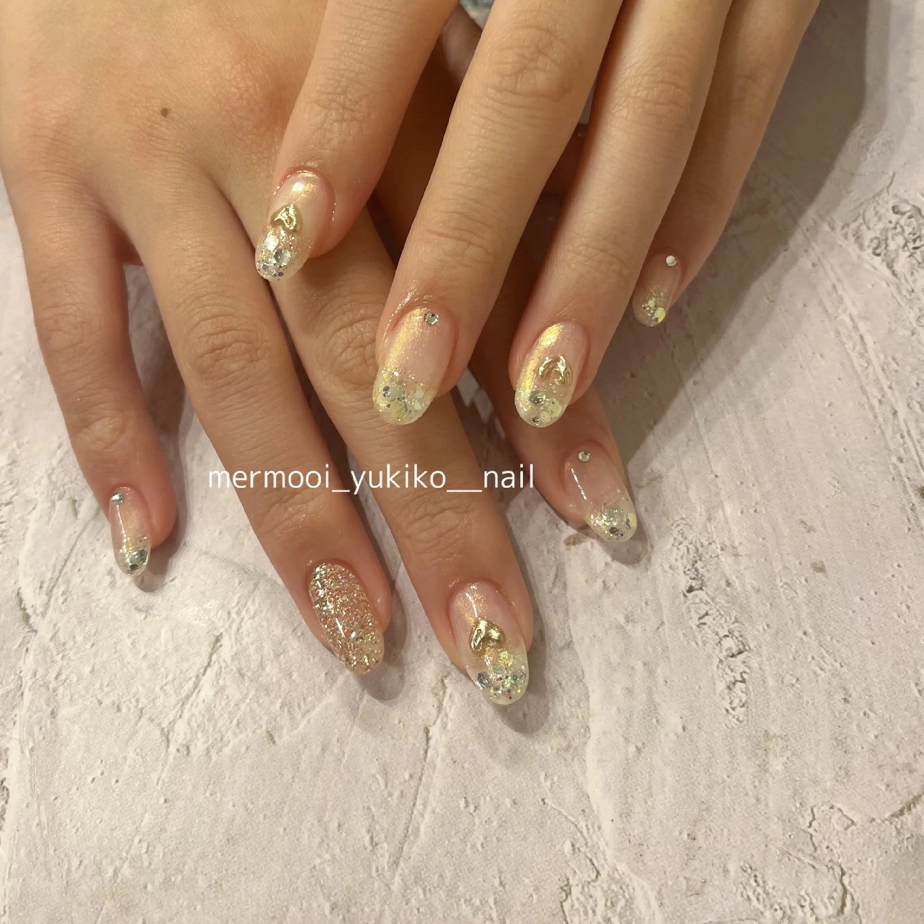 ネイル アートネイル ジェルネイル ハート キラキラネイル 韓国ネイル ハンドネイル mermooi所属・melumooi nailのネイルデザイン