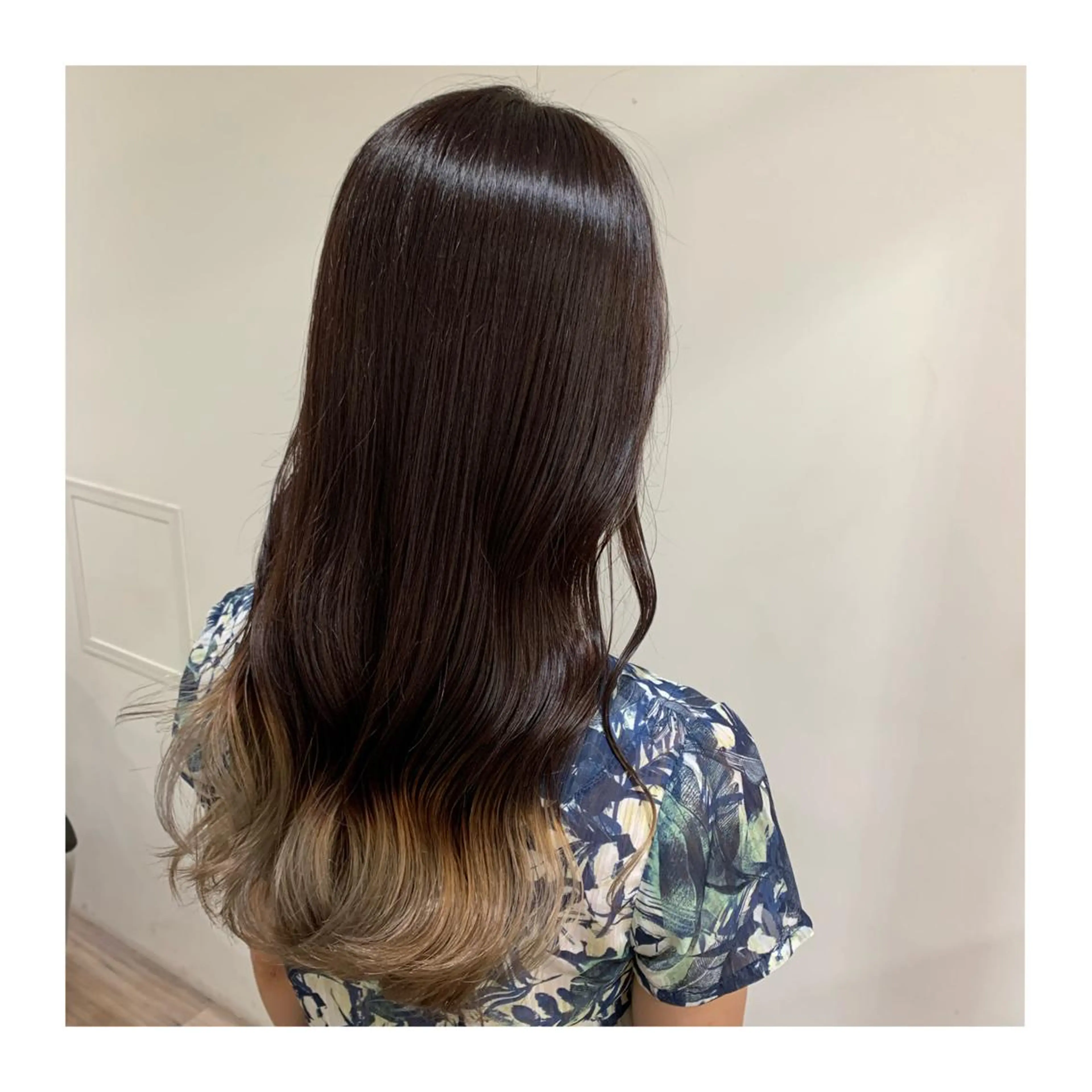 ロング カラー カット ヘアカラー あべ ゆうかのヘアスタイル