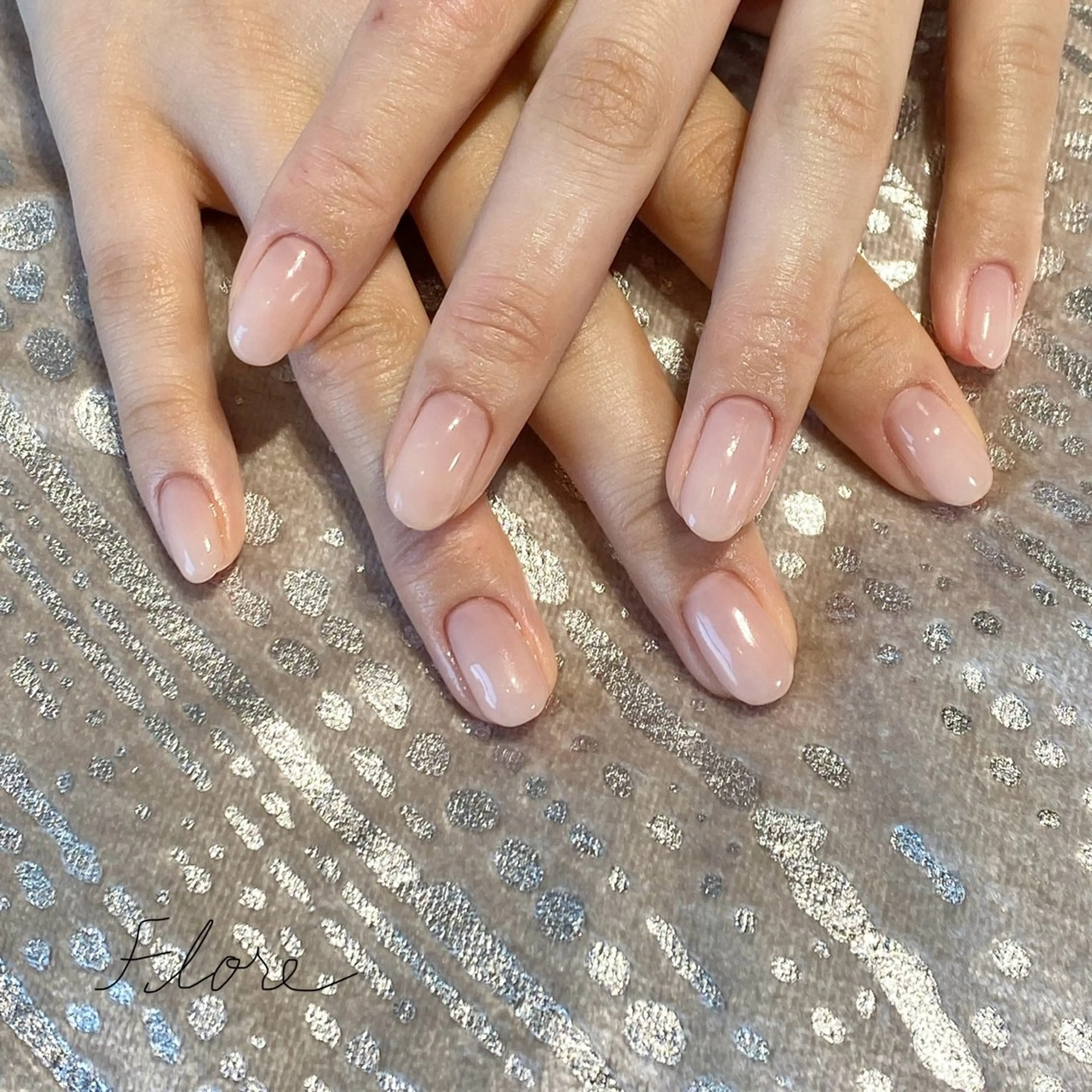 ネイル Flore (フロール)の眉毛・アイブロウイメージ