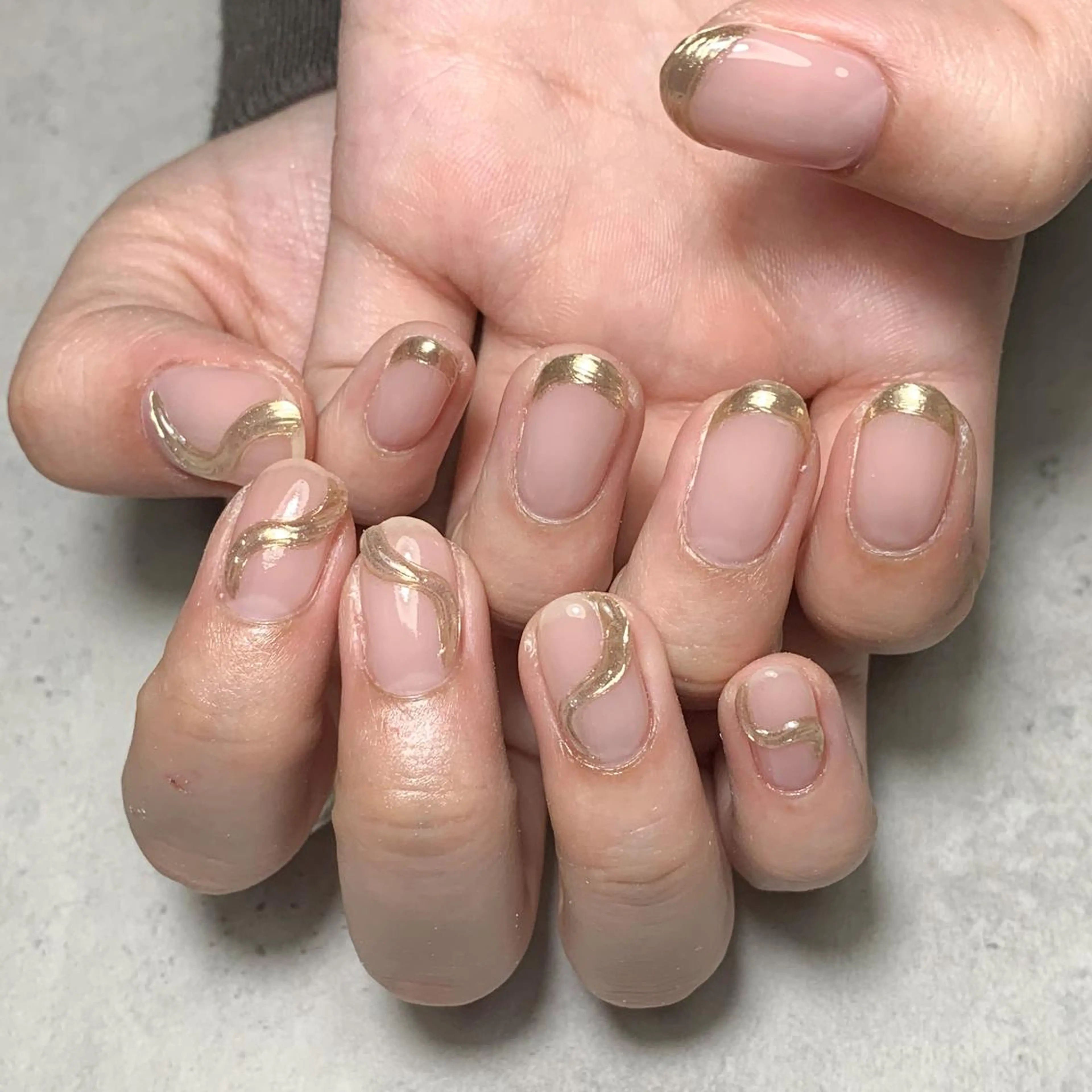 ネイル atelier　FIORITURA所属・FIORITURA aiのネイルデザイン