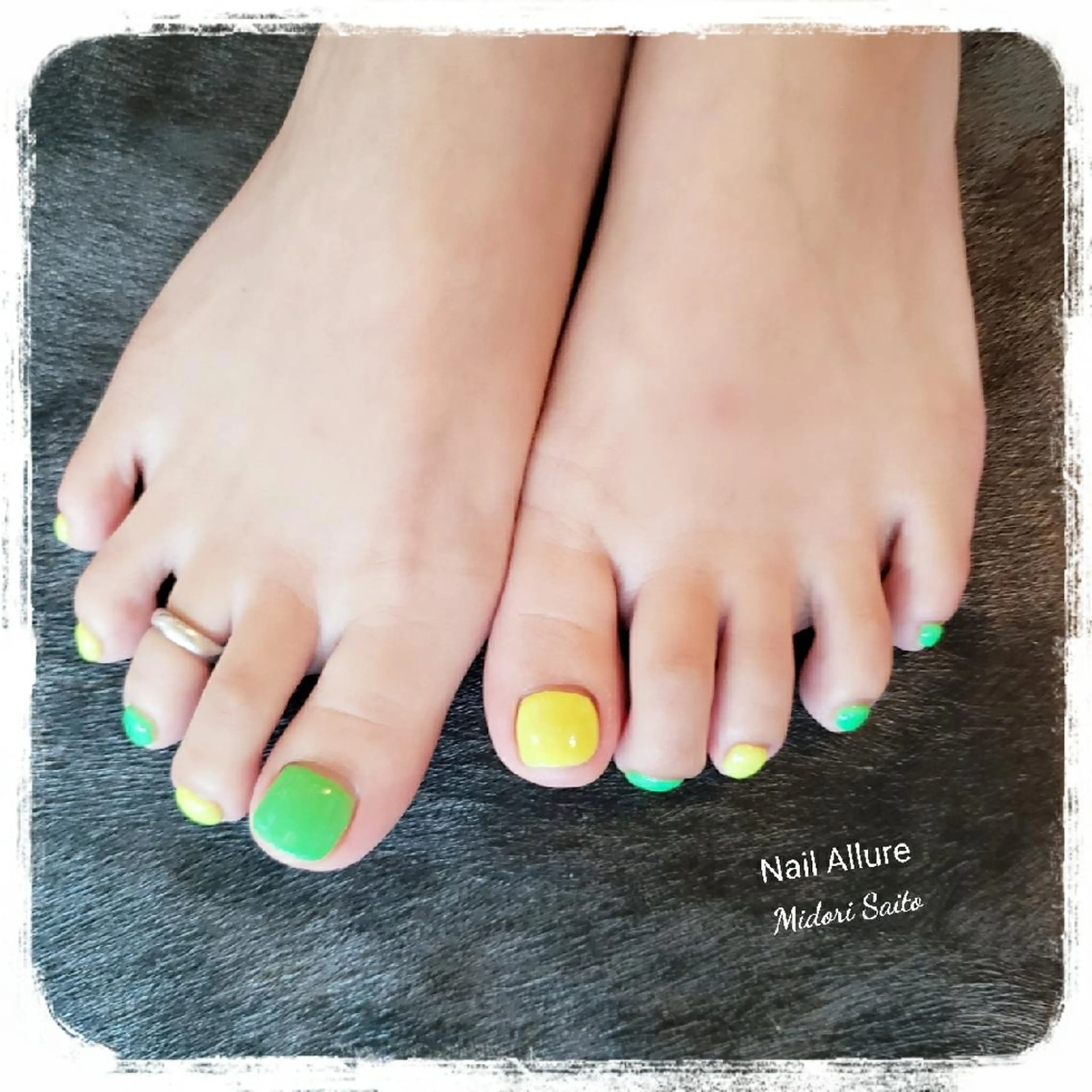 フットジェルネイルの写真