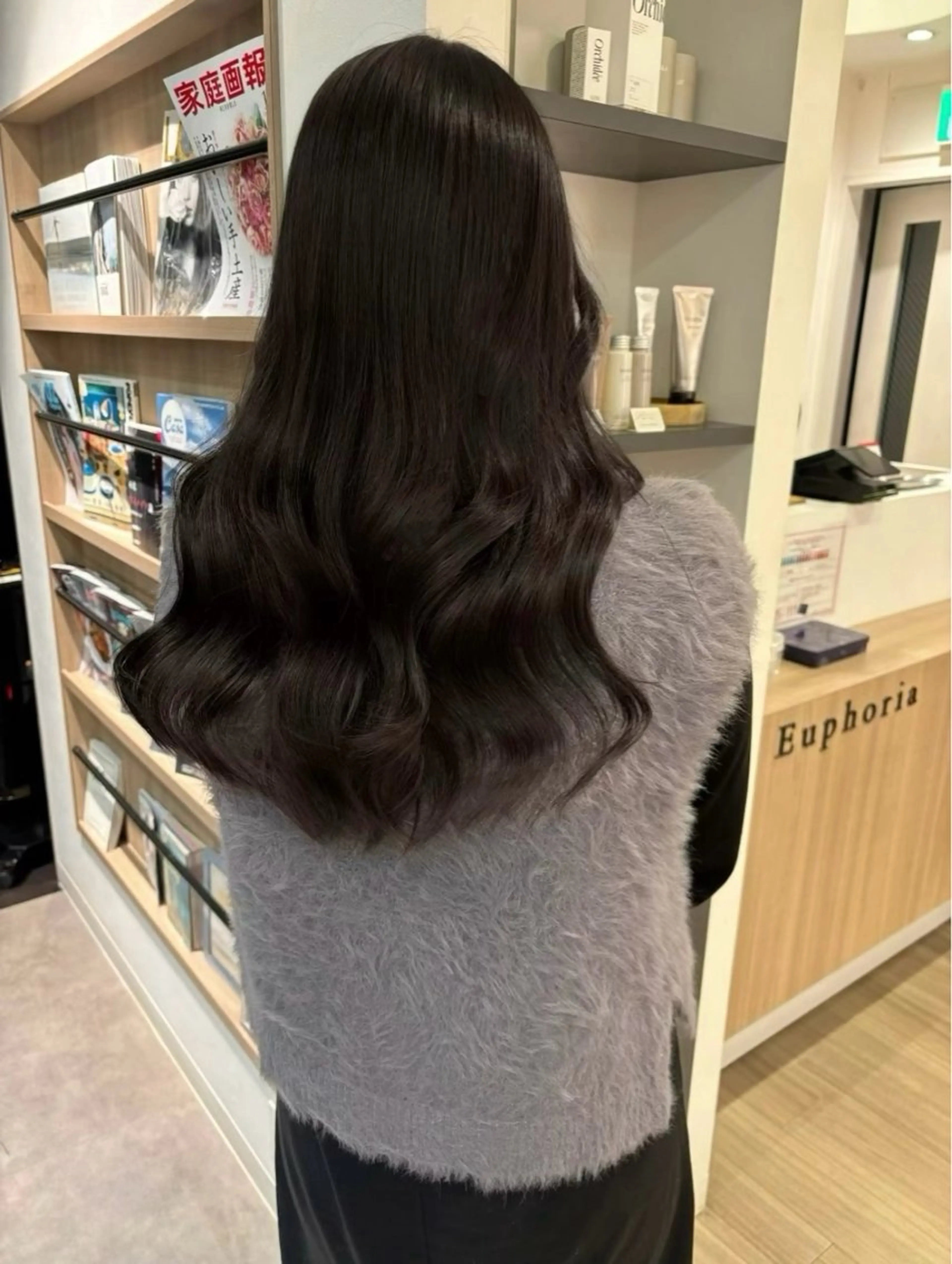 ロング 髪質改善 カット ヘアカラー トリートメント モテ髪‎🫧赤み消し カラー表参道きょうこのヘアスタイル