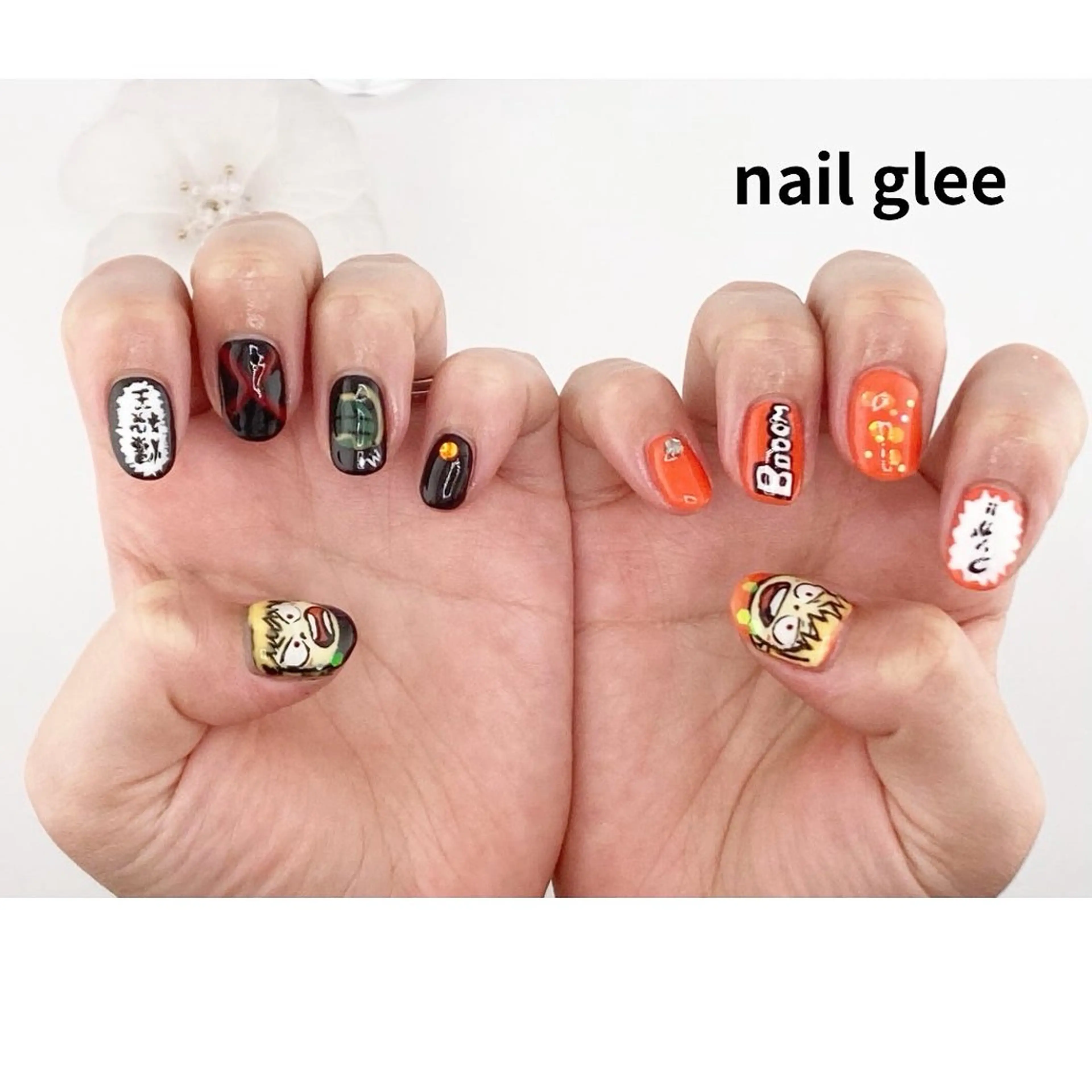 ミディアム RISA nail gleeのネイルデザイン