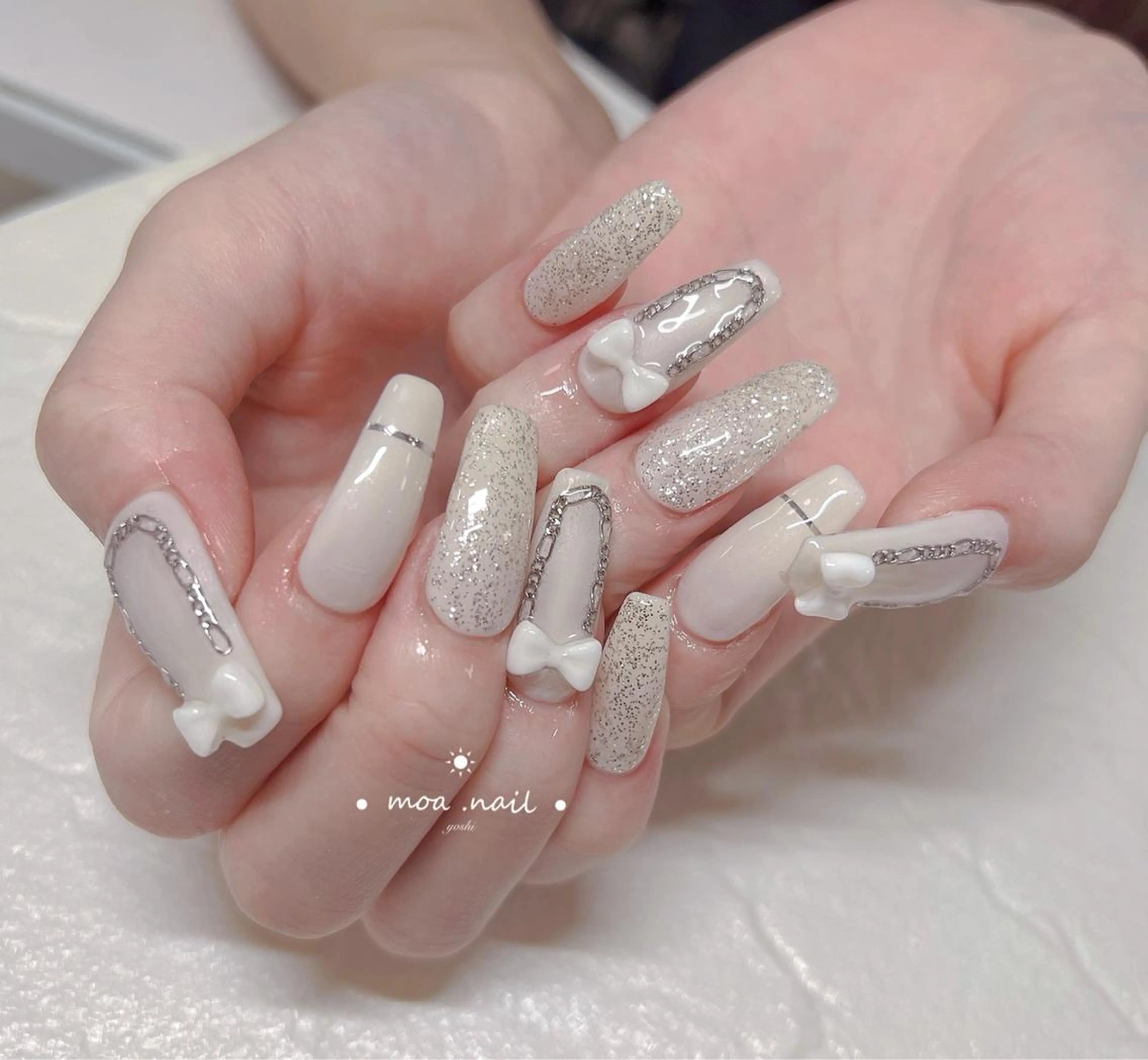 ネイル MOA NAIL所属・MoaNail🫶 Yoshiのネイルデザイン