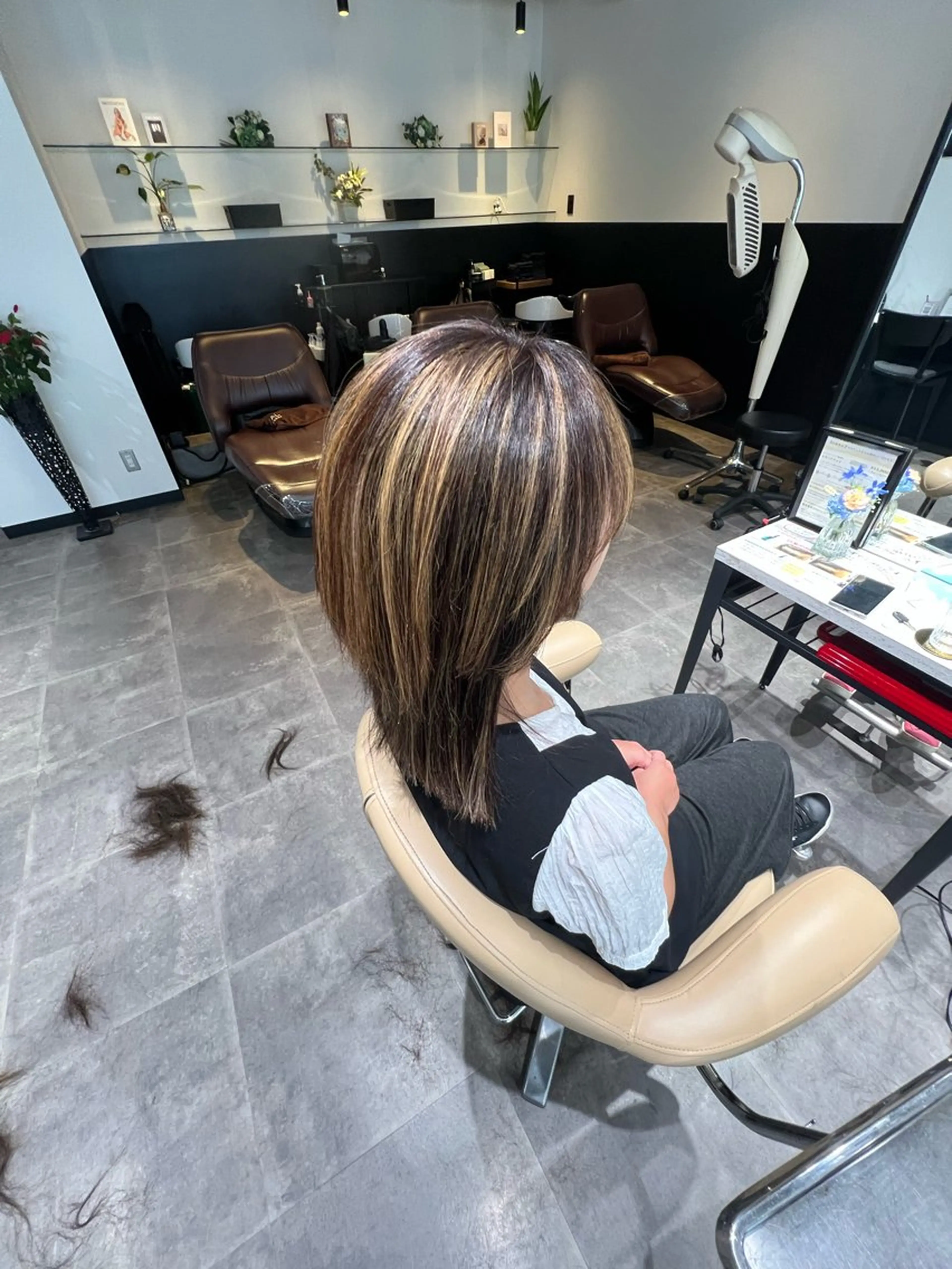 ミディアム 福田 秀好のヘアスタイル