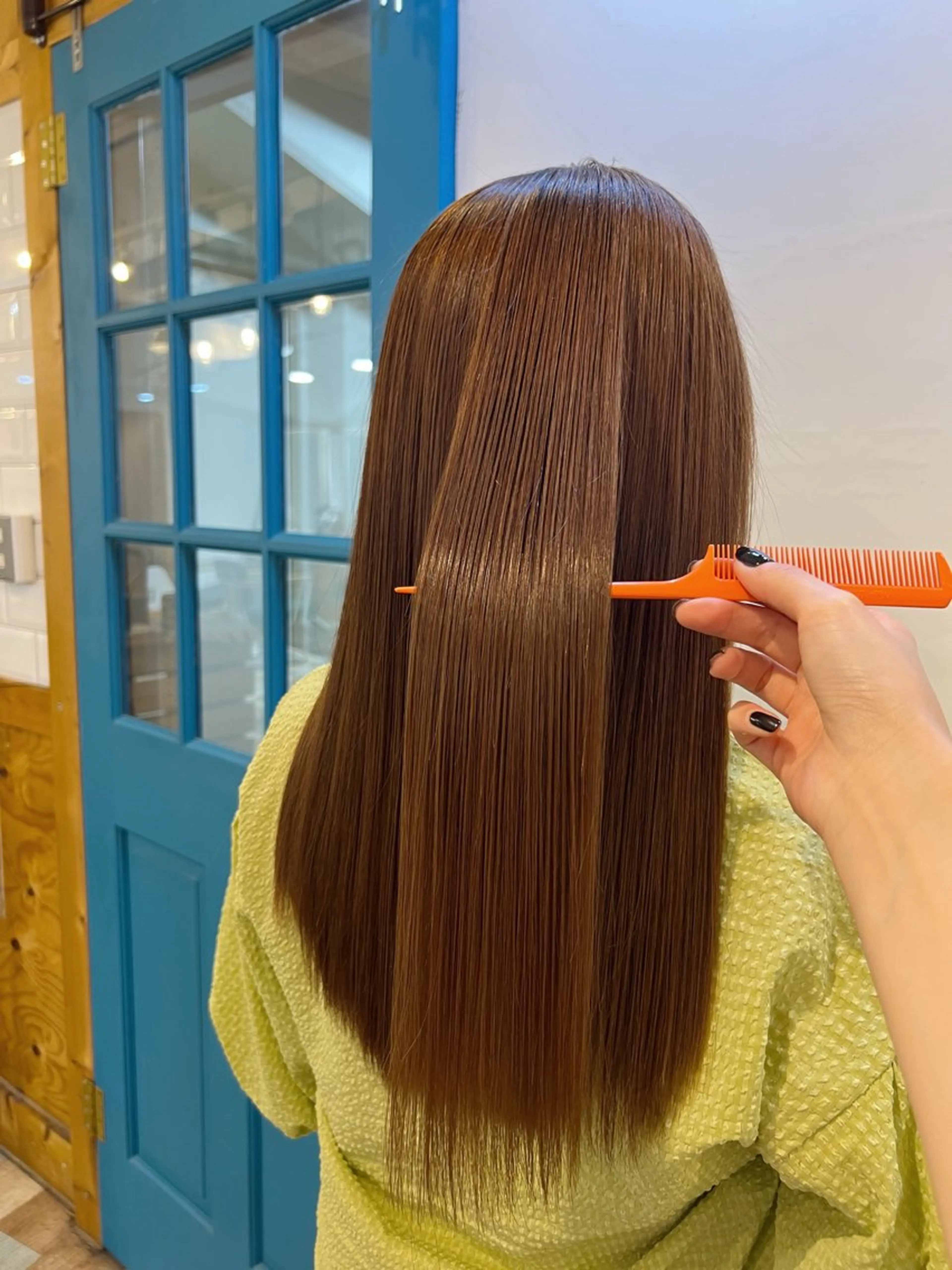 ロング ボブ 顔周りカット ハイライト 髪質改善 縮毛矯正 トリートメント KANA/ボブ/ インナーカラー/艶髪のヘアスタイル