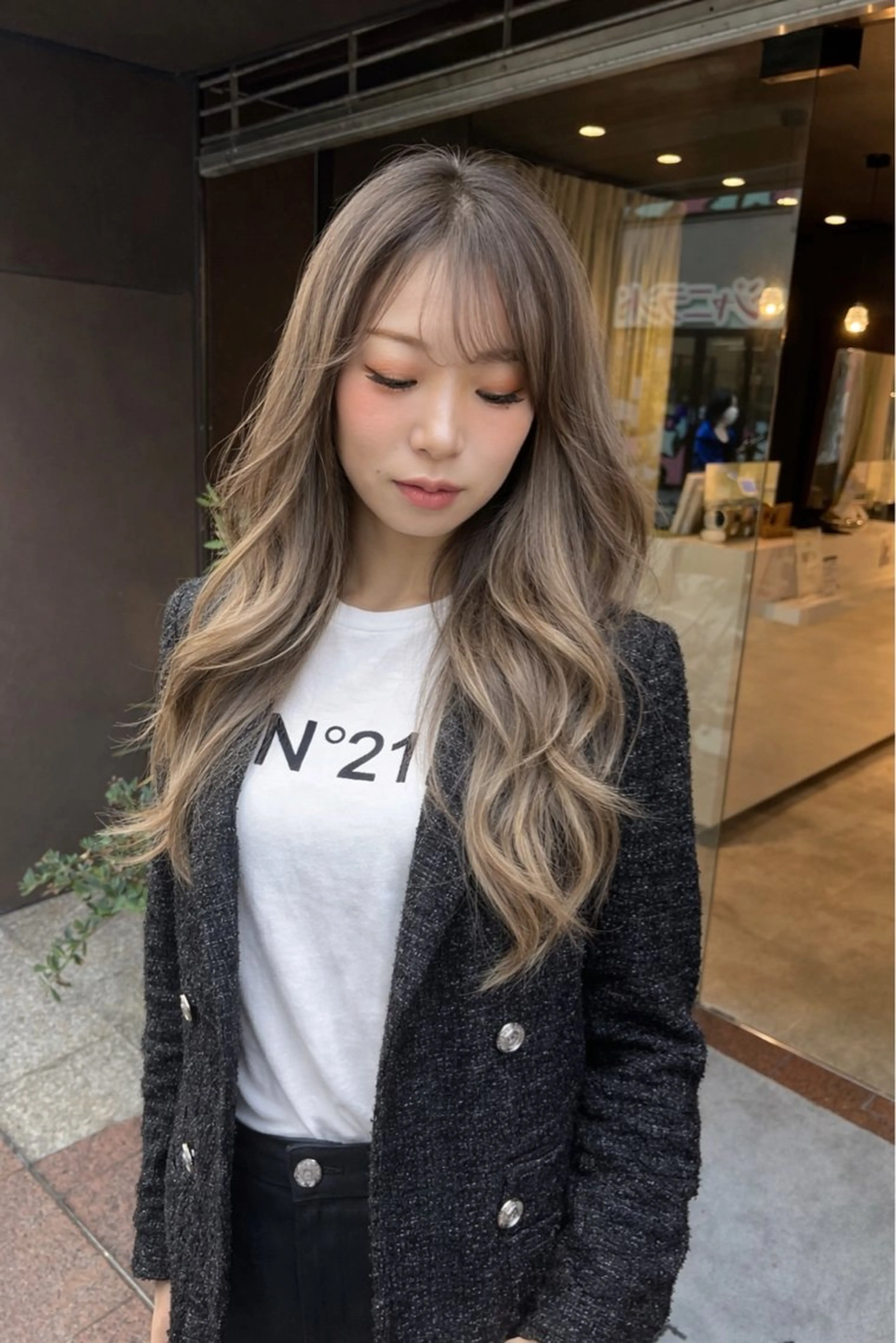 カラー 透明感のある艶髪なら 矢場町駅4番出口すぐのヘアスタイル