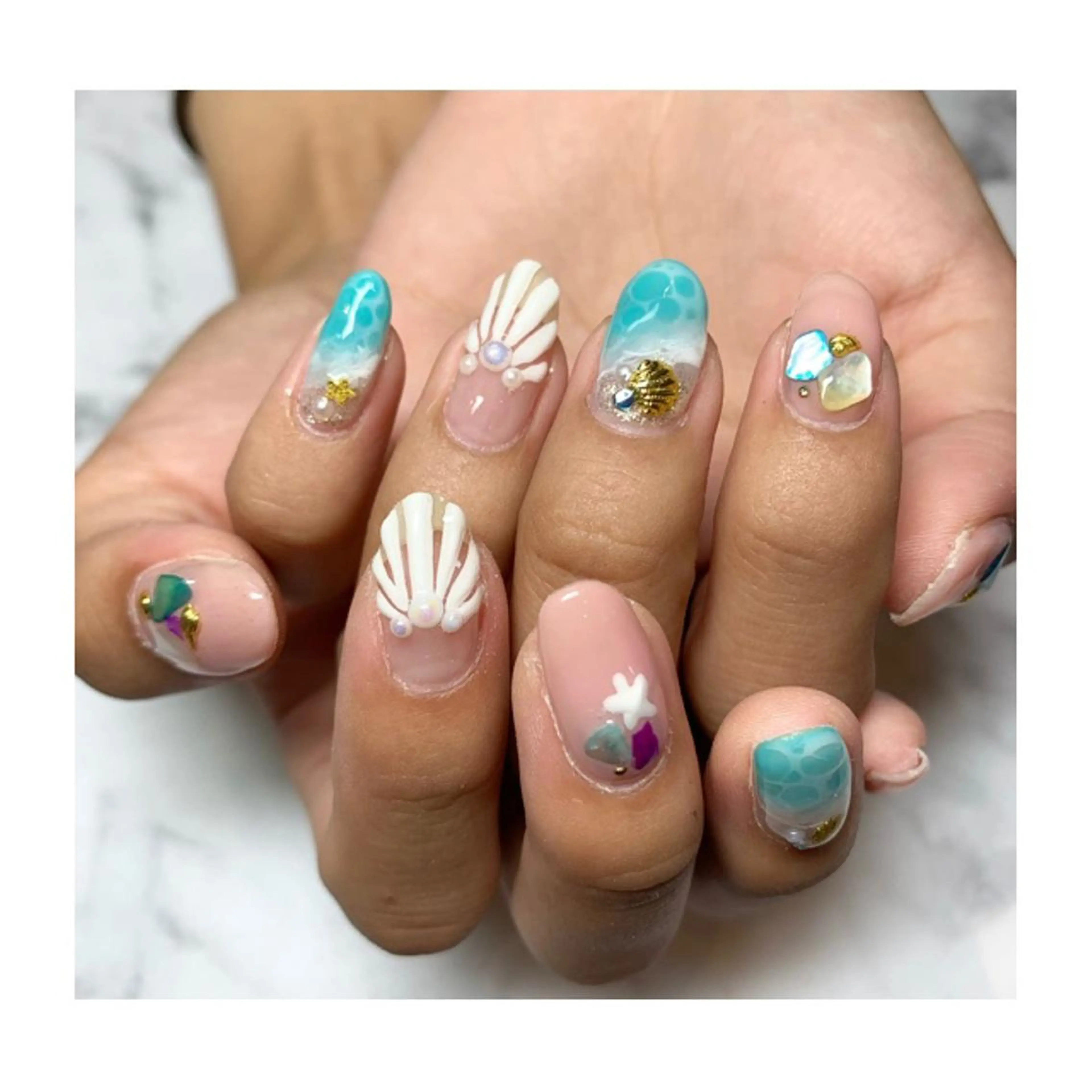 ネイル アートネイル 駒月 明日香のネイルデザイン