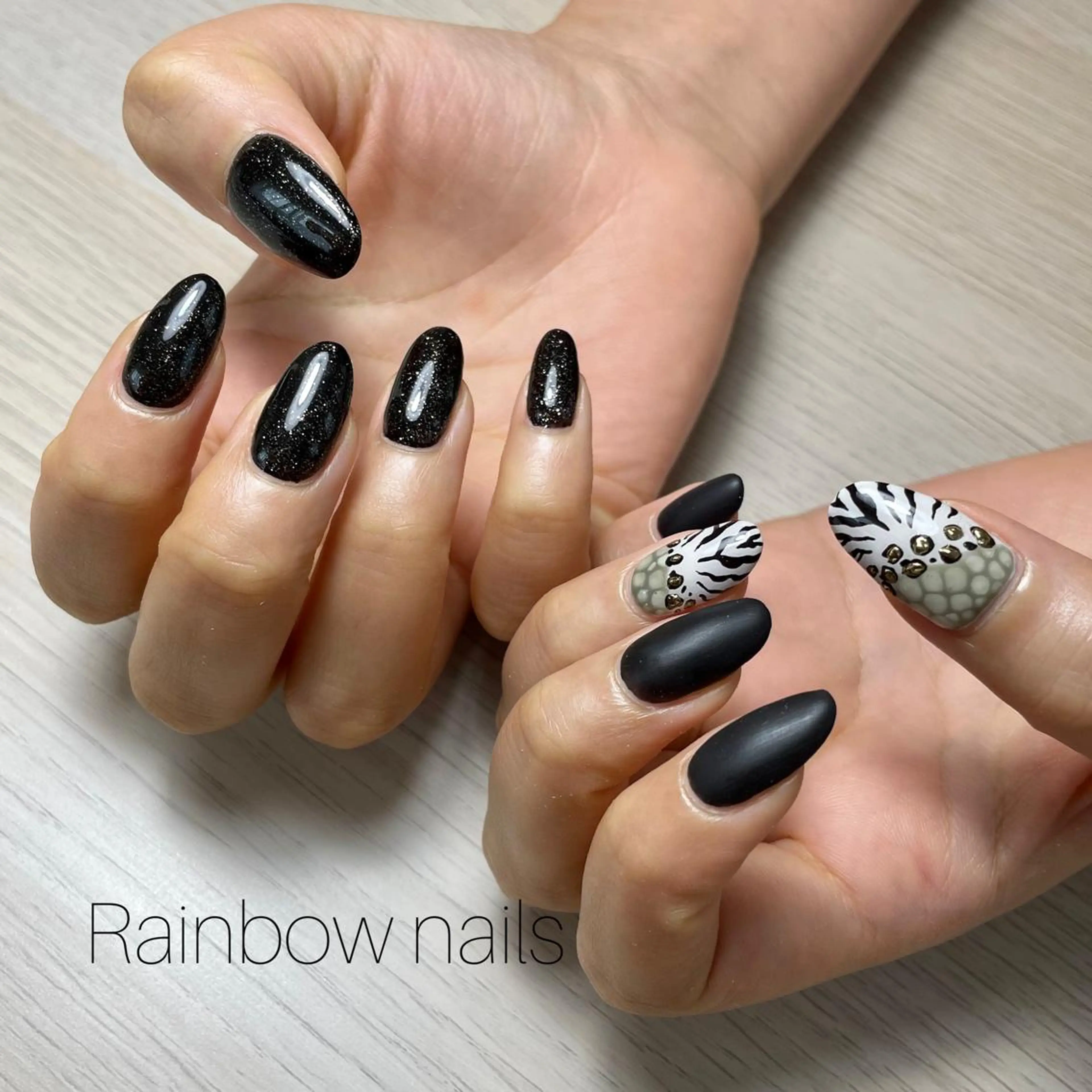 ネイル ラメ(グリッター) 持ち込み Rainbow nailsくろちゃんのネイルデザイン