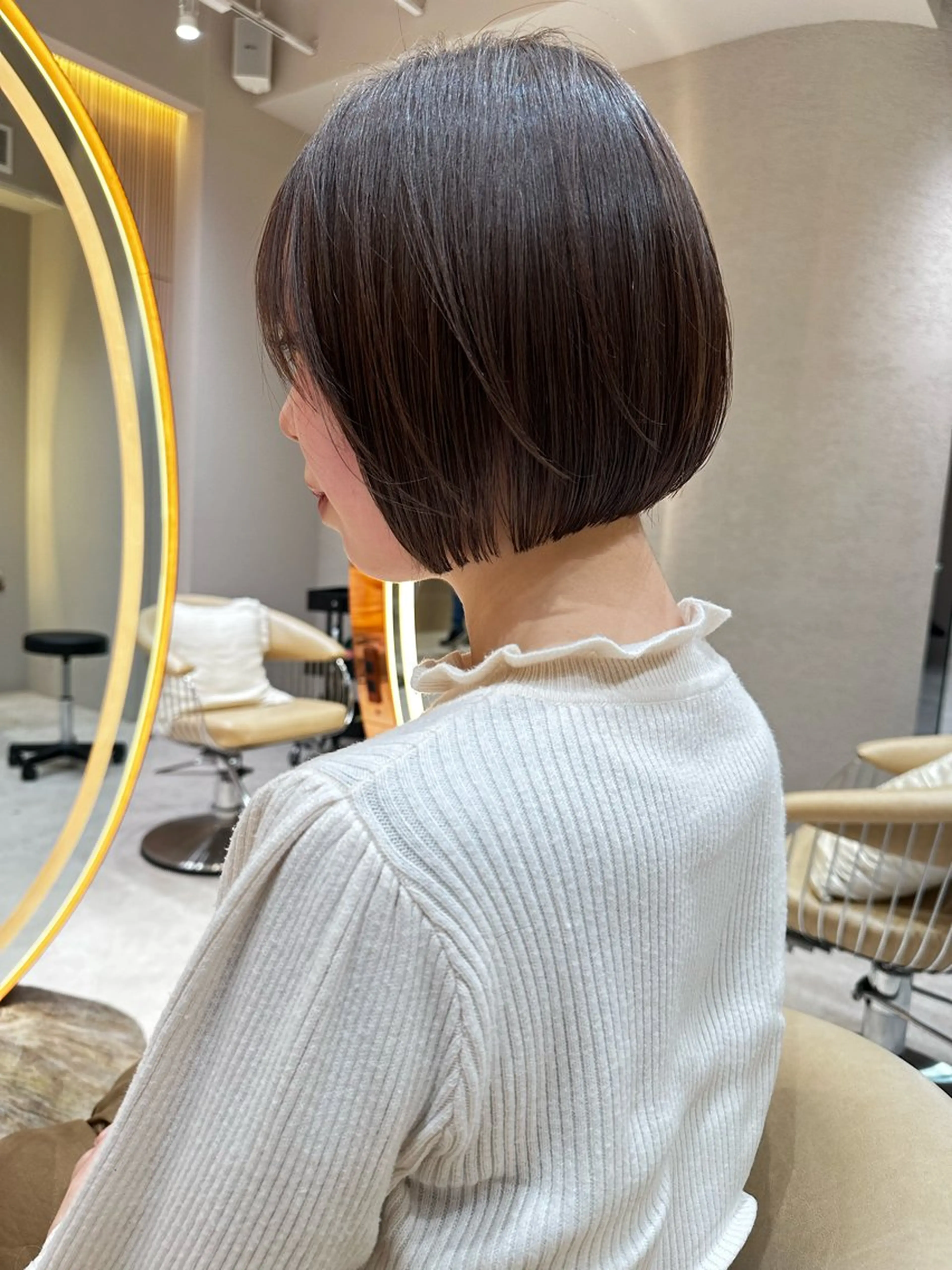 ショート カラー カット ヘアカラー トリートメント レイヤー❣️縮毛矯正 川村利幸のヘアスタイル