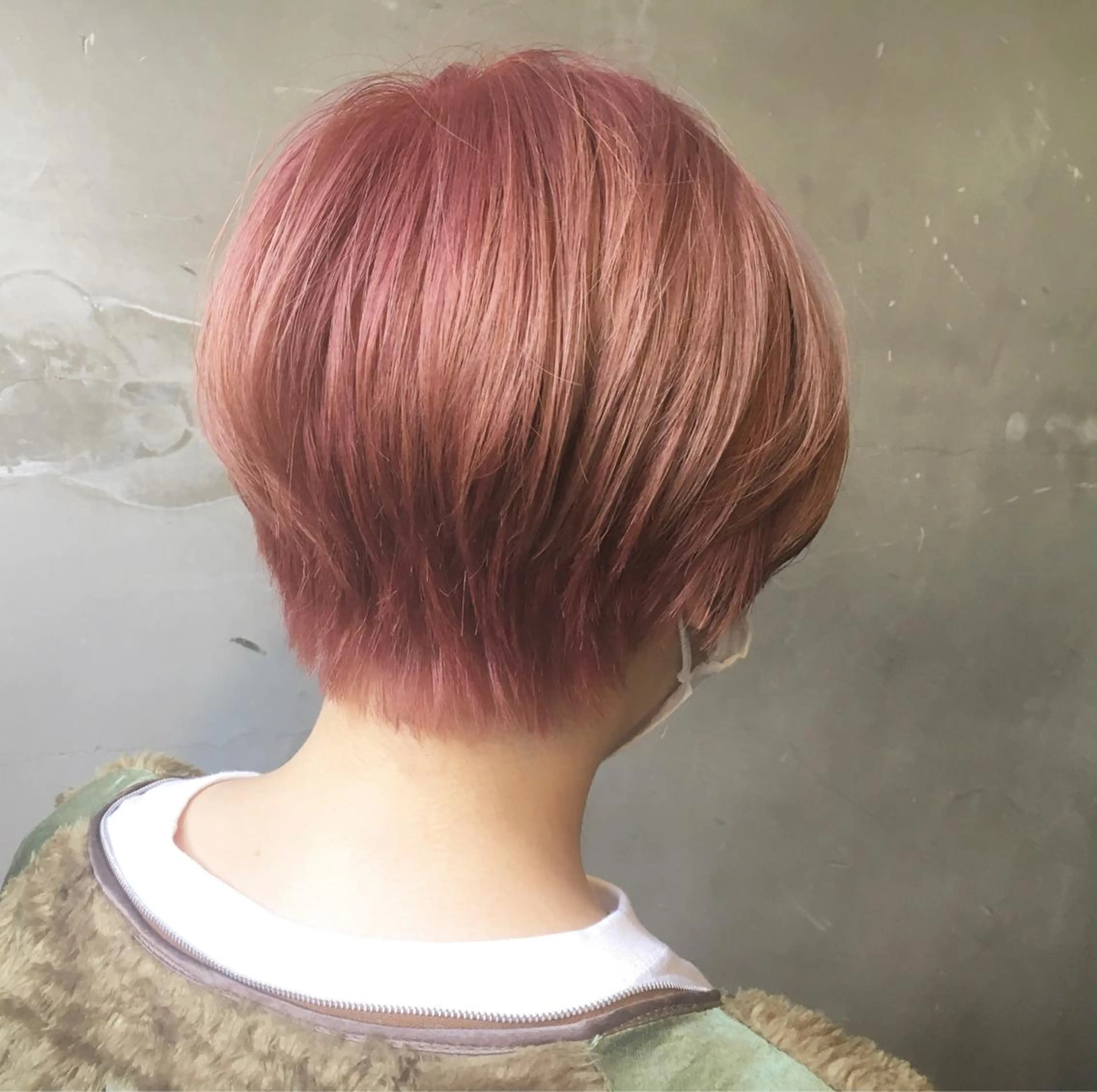 ショート カラー カット ヘアカラー トリートメント 牛山 静香のマツエク・マツパデザイン