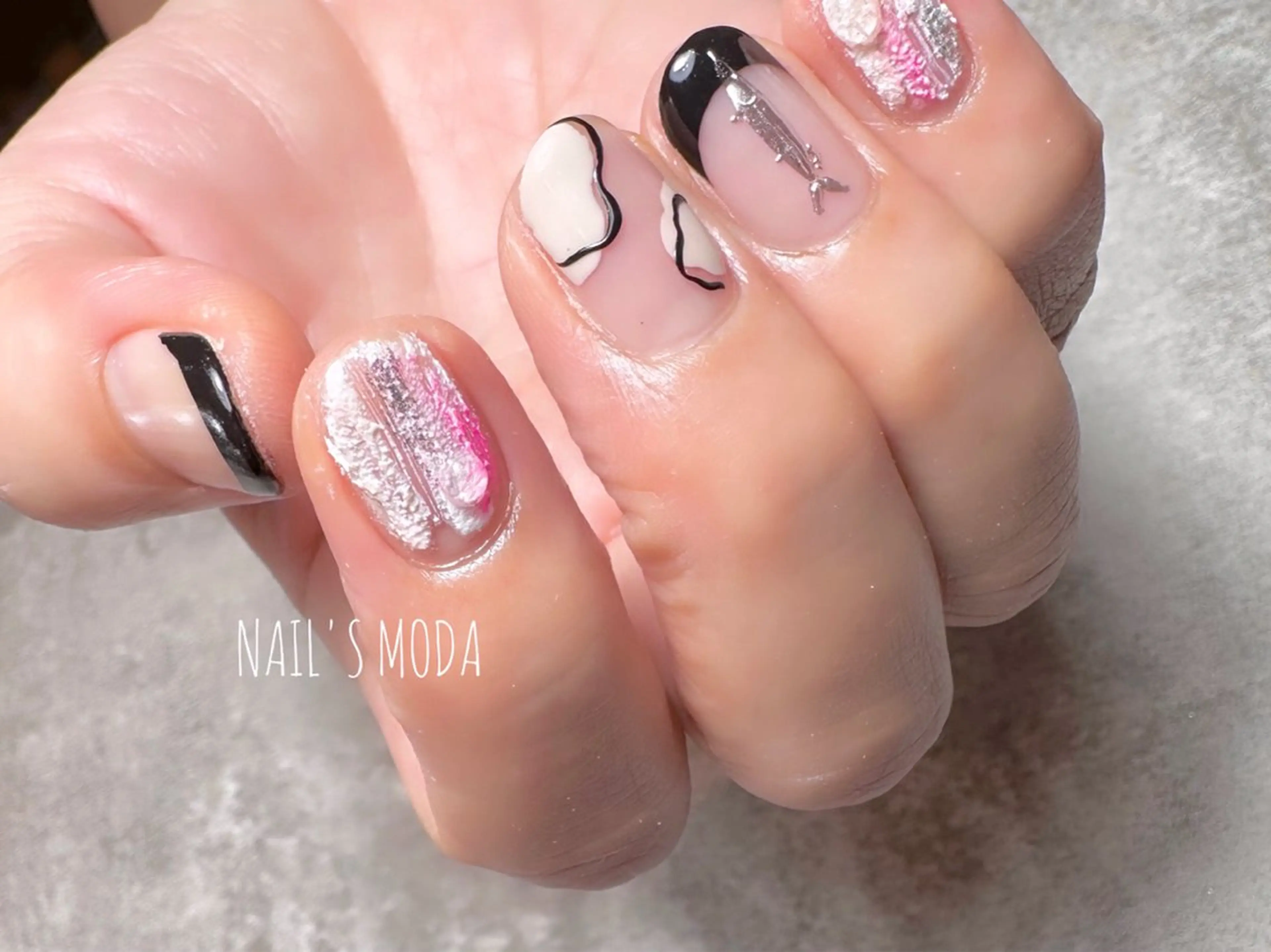 ネイル NAIL'S MODAのネイルデザイン