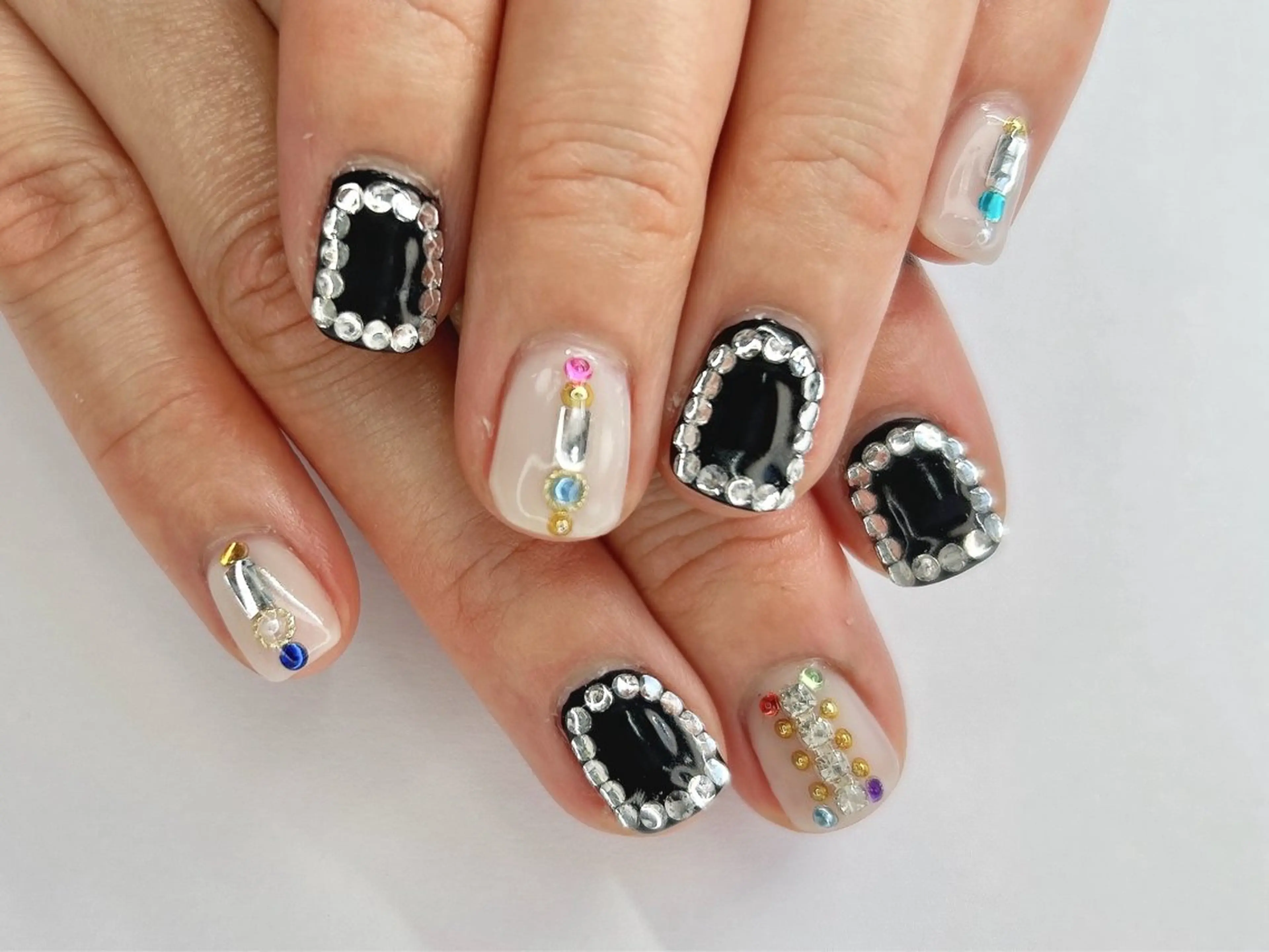 ネイル ショートネイル ハンドネイル Forca total studio所属・Forca Airaのネイルデザイン