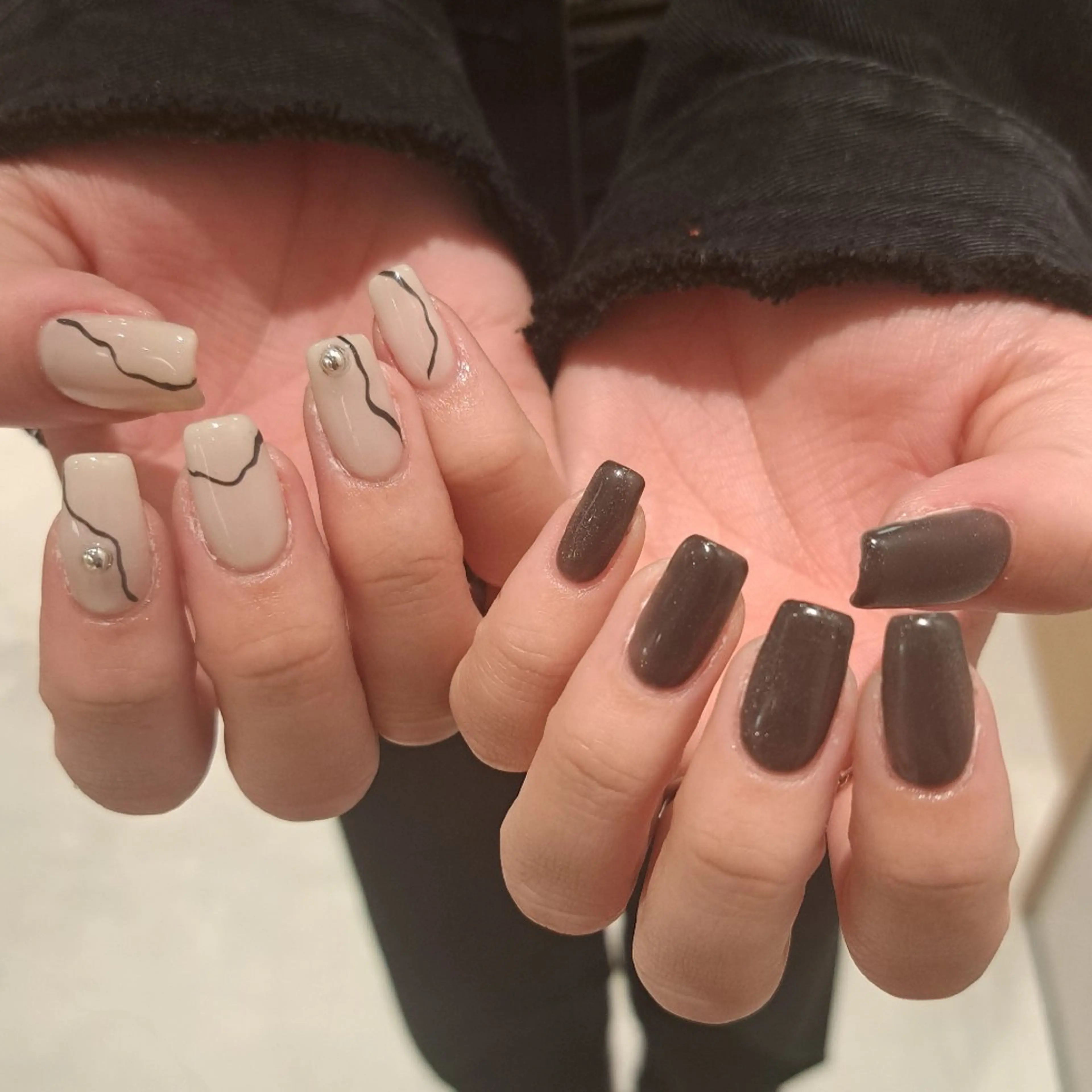 ネイル アートネイル ブラウン マグネットネイル 持ち込み ニュアンスネイル Nail mood /アートし放題のネイルデザイン