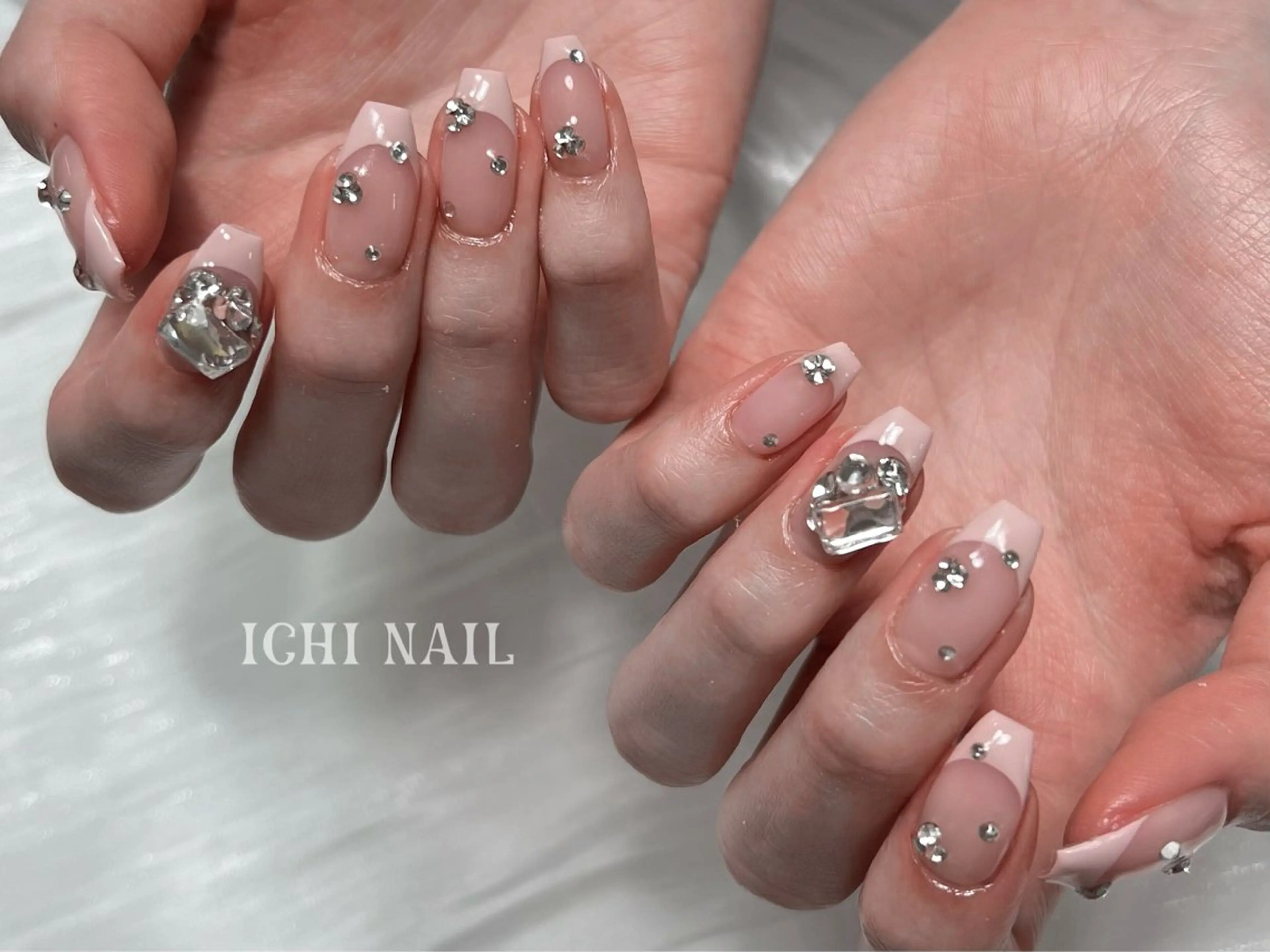 ネイル ハンドネイル 🧚🏻‍♀️ NOHA🎀のネイルデザイン