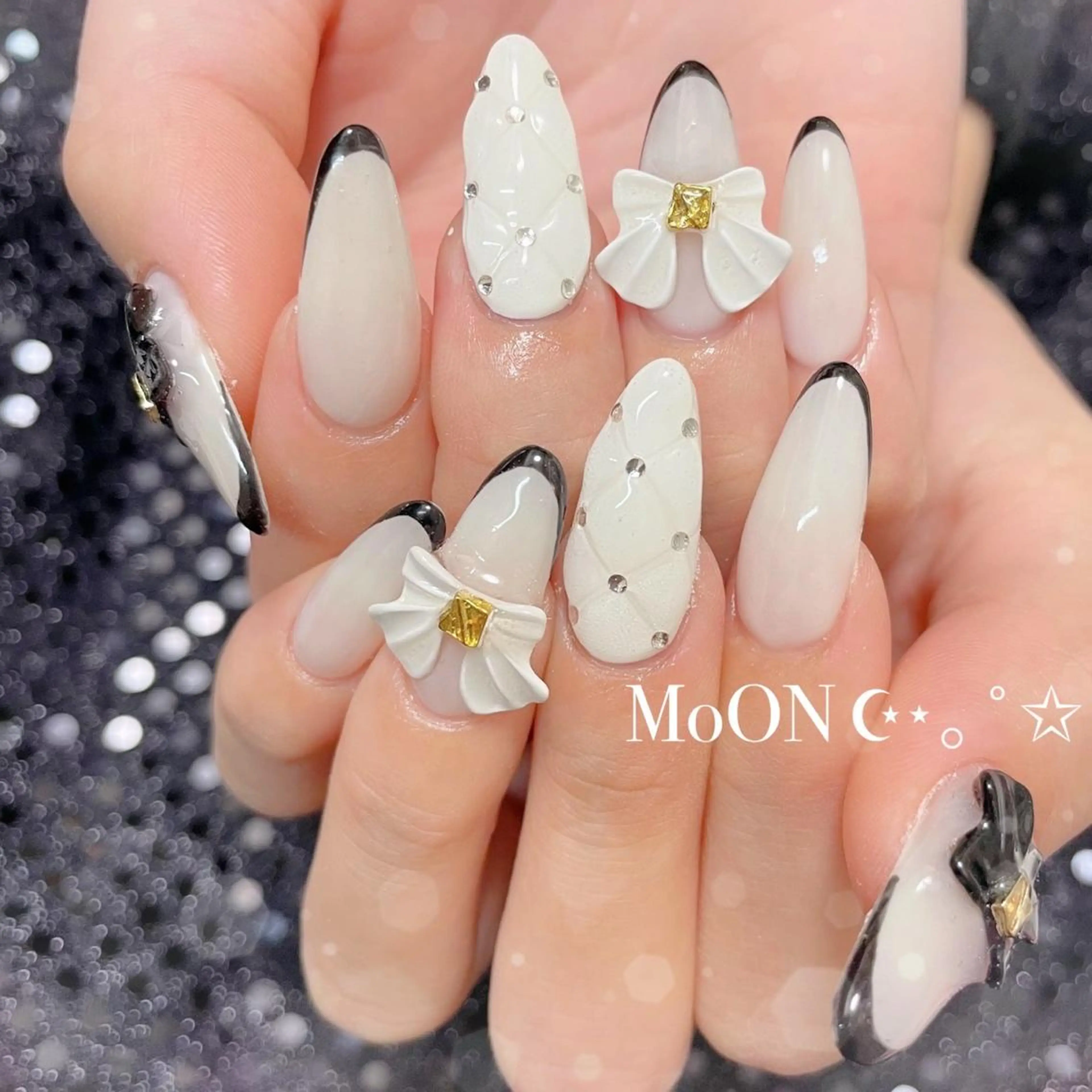 ネイル ハンドネイル ハンドケア MoON...❤︎ MeGuのネイルデザイン