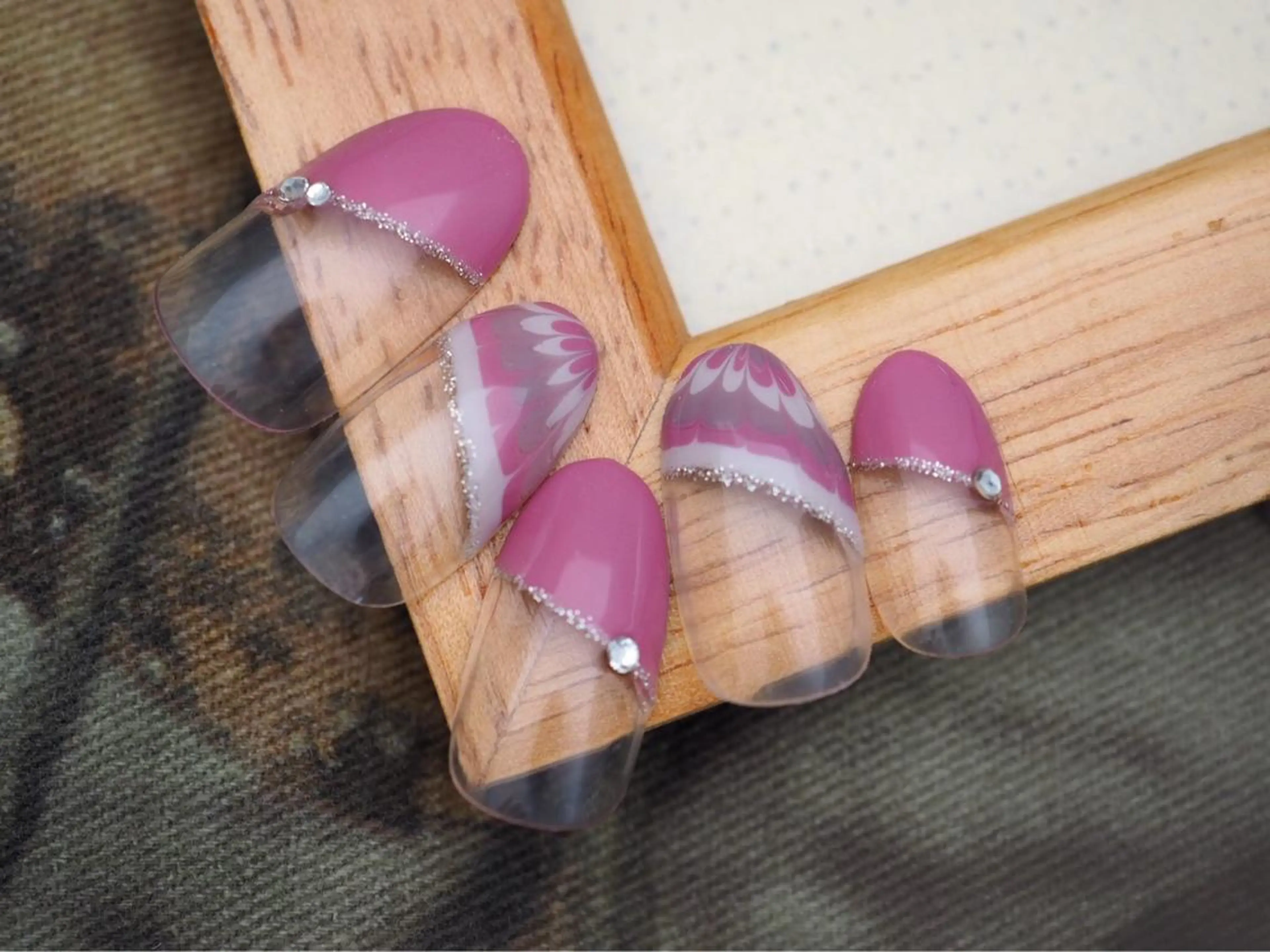 ネイル トップネイリスト Ribbon立川店のネイルデザイン