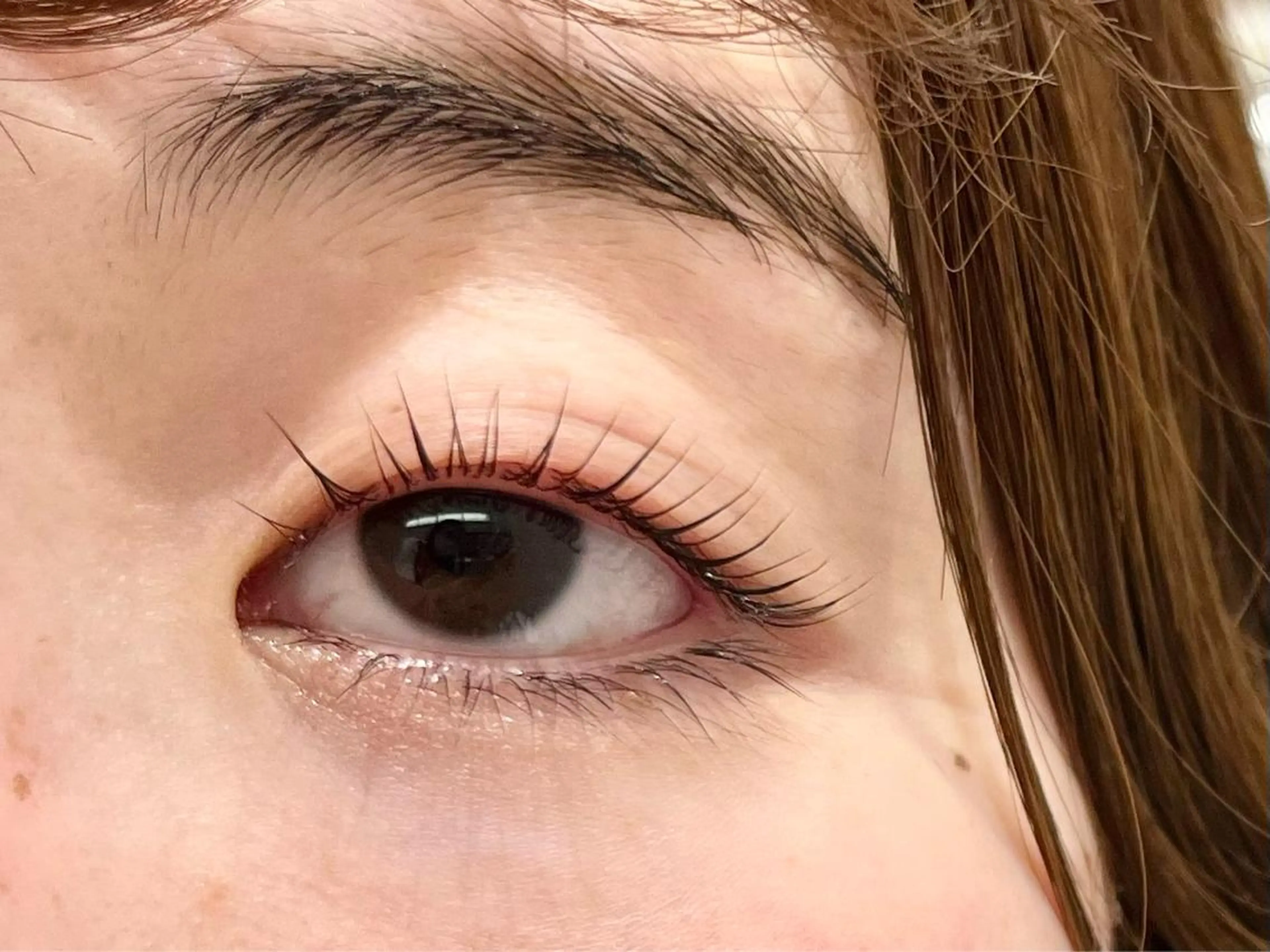 マツエク・マツパ Cheri所属・きし かりんの眉毛・アイブロウイメージ