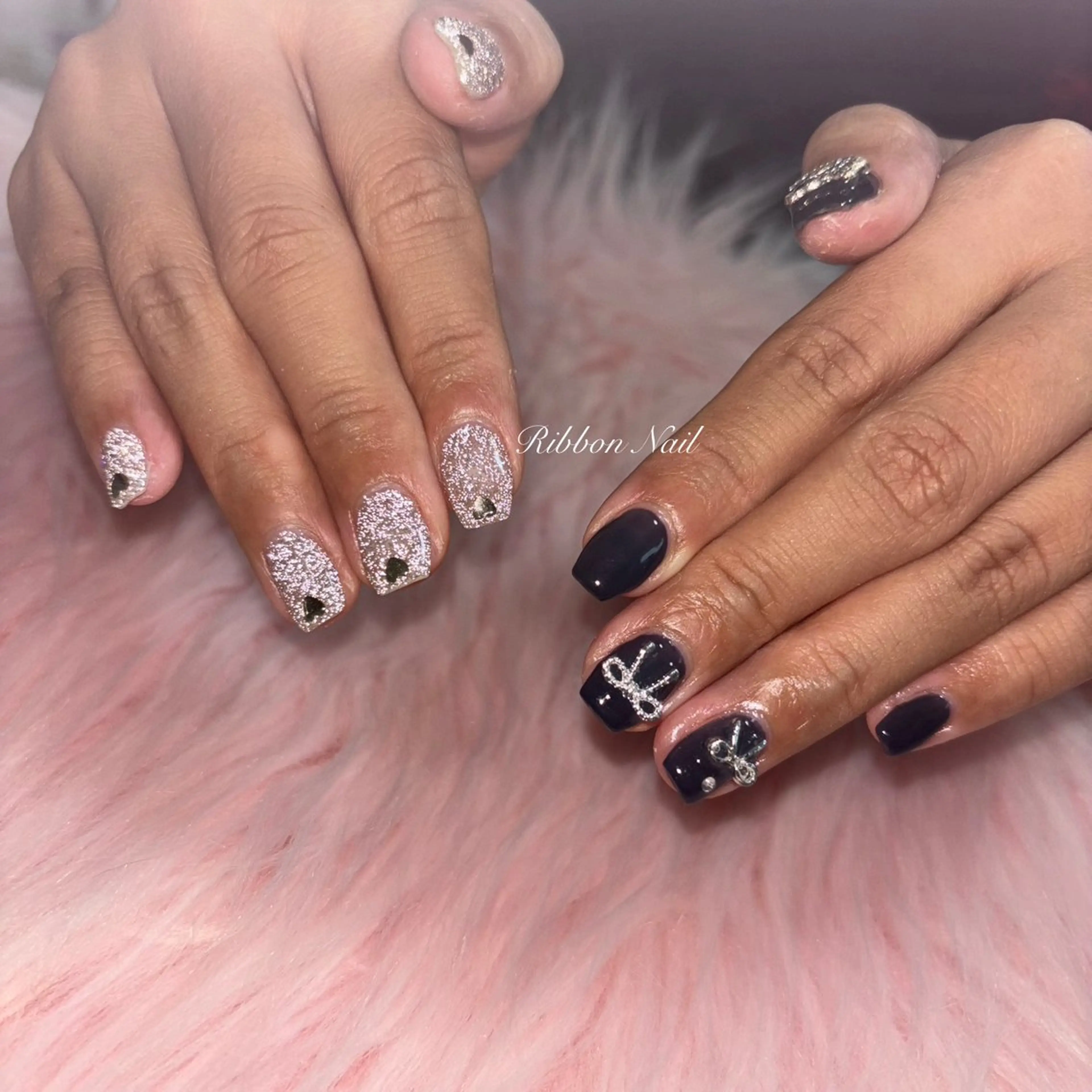 ネイル フラッシュネイル ネイビー シルバー Nail Ambra 天王寺店所属・Nail Ambra fusaのネイルデザイン