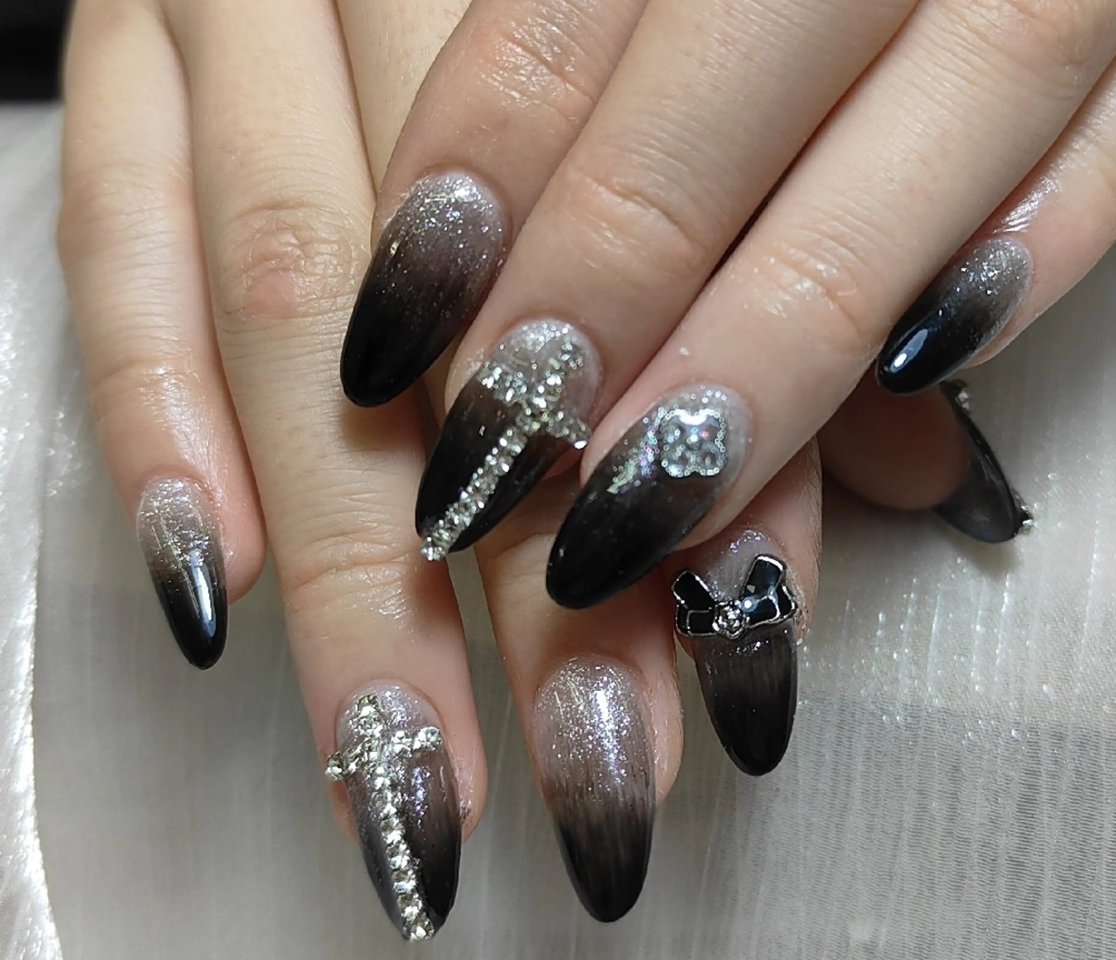 ネイル 鈴木 彩星のネイルデザイン