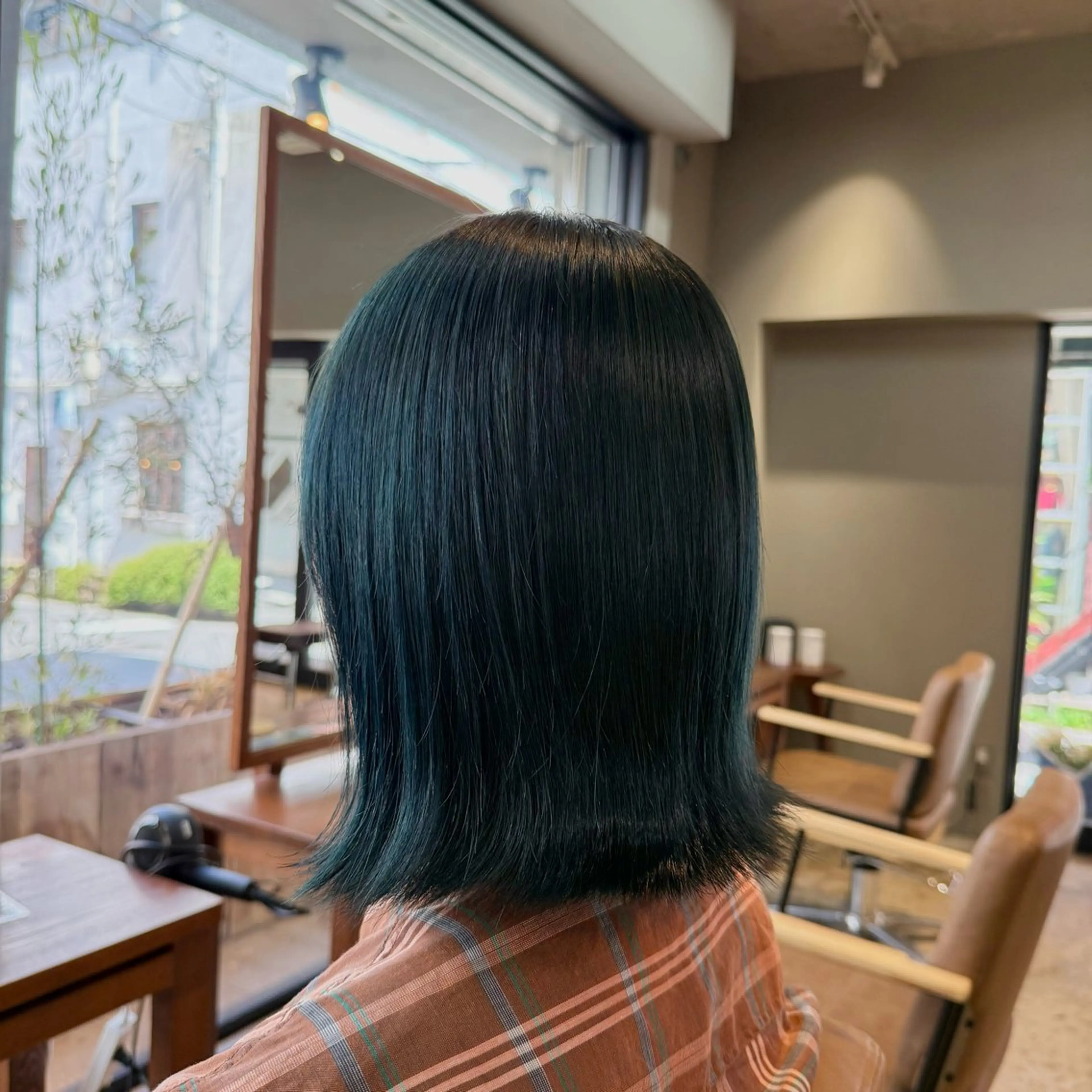 ミディアム カラー ブルーカラー 高橋 充輝のヘアスタイル