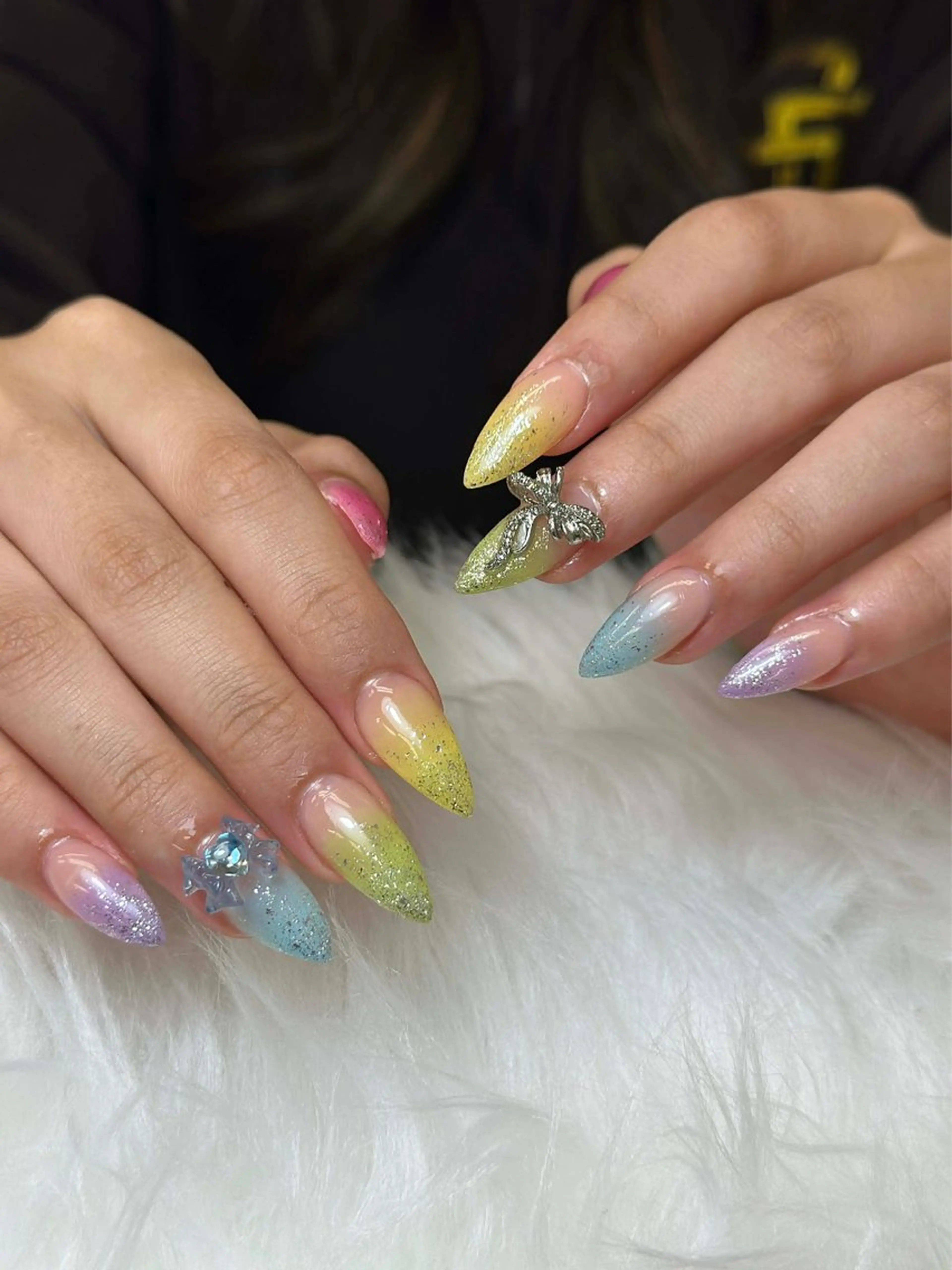 ネイル フレンチネイル ジェルネイル ガーリー 韓国ネイル ロングネイル ハンドネイル NieNail Nezukoのネイルデザイン