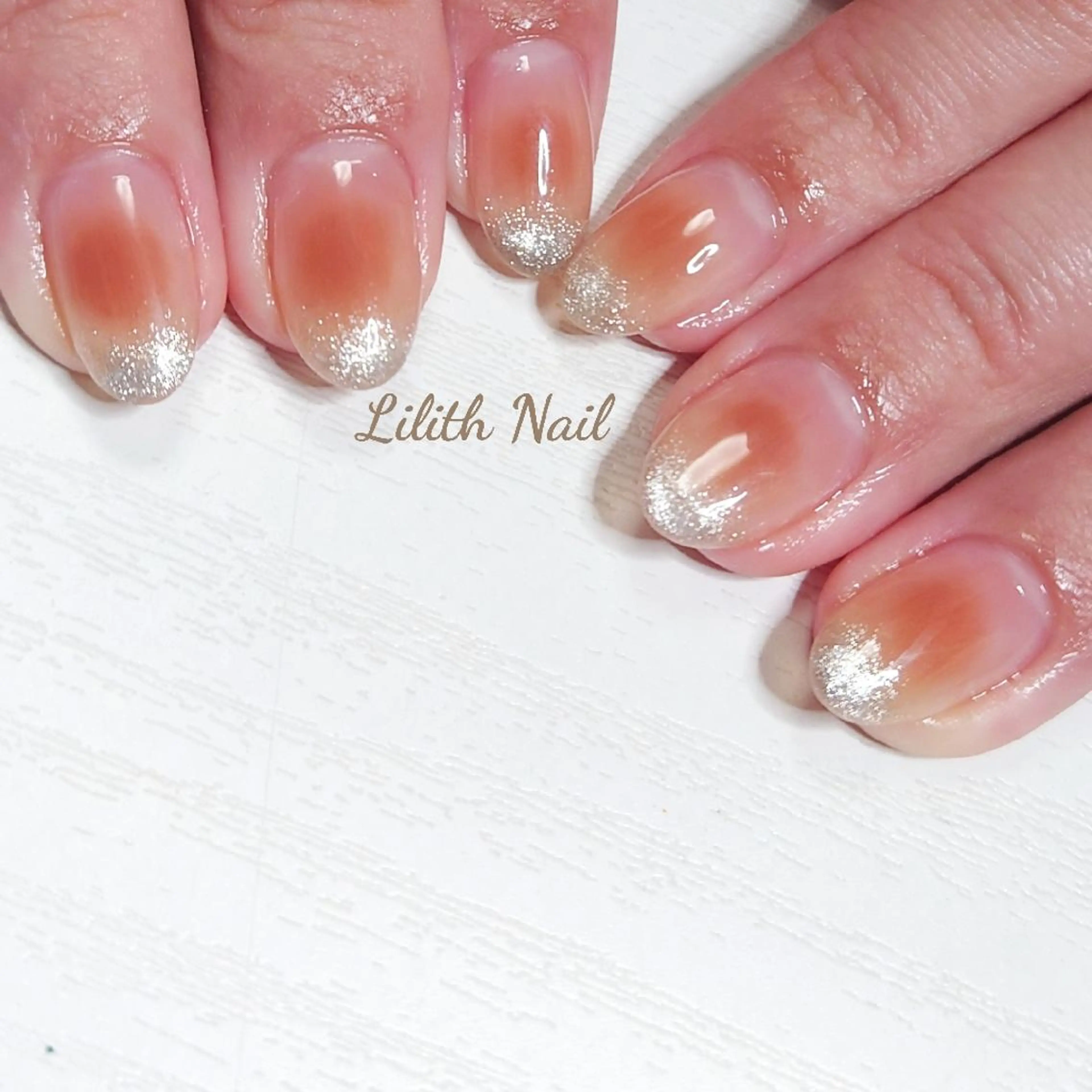 ネイル チークネイル クリアネイル マグネットネイル シルバー 夏ネイル ハンドネイル Lilith Nailのネイルデザイン