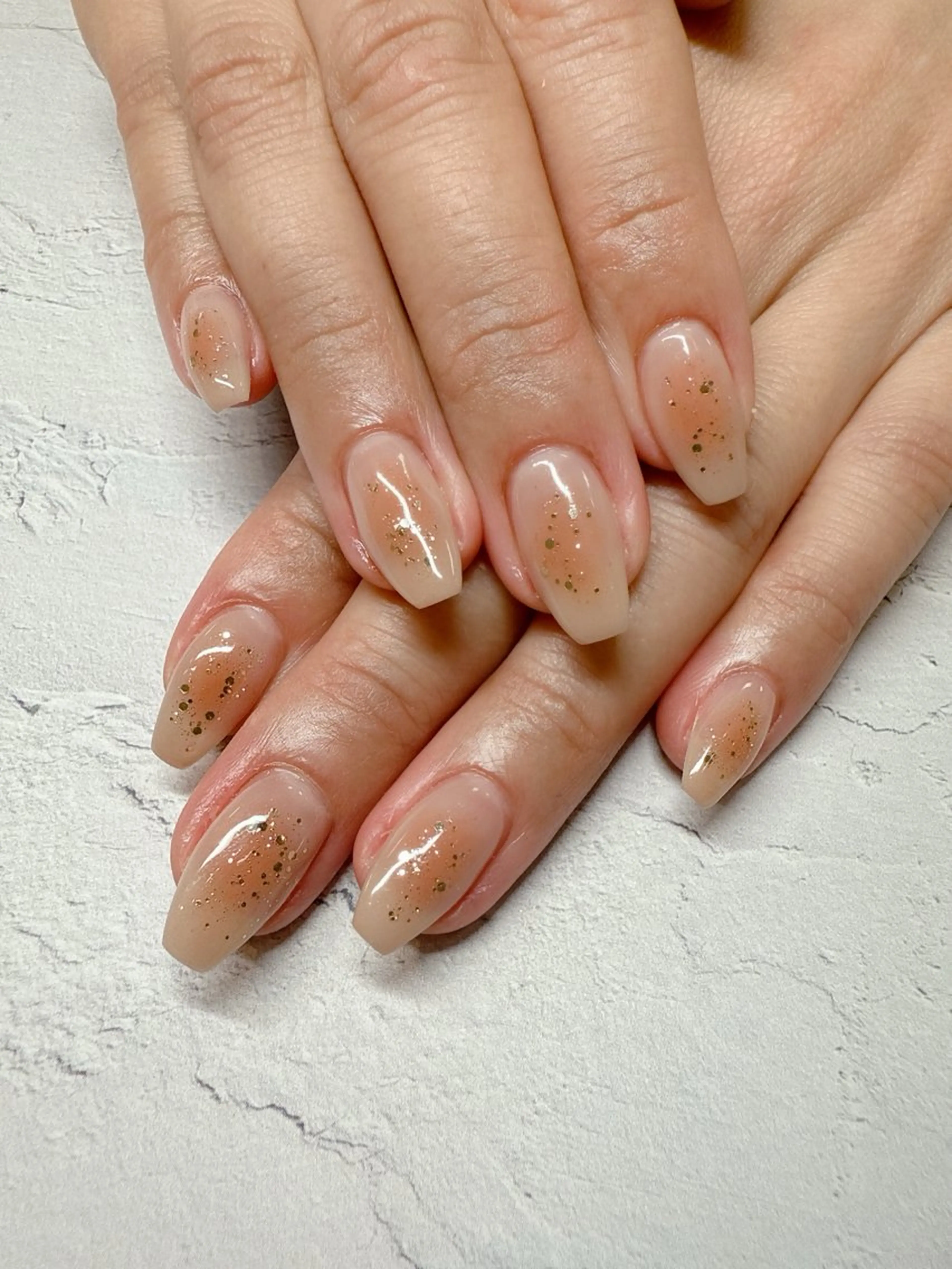 ネイル チークネイル グラデーション ラメ(グリッター) ハンドネイル nailist SATO【銀座】のネイルデザイン