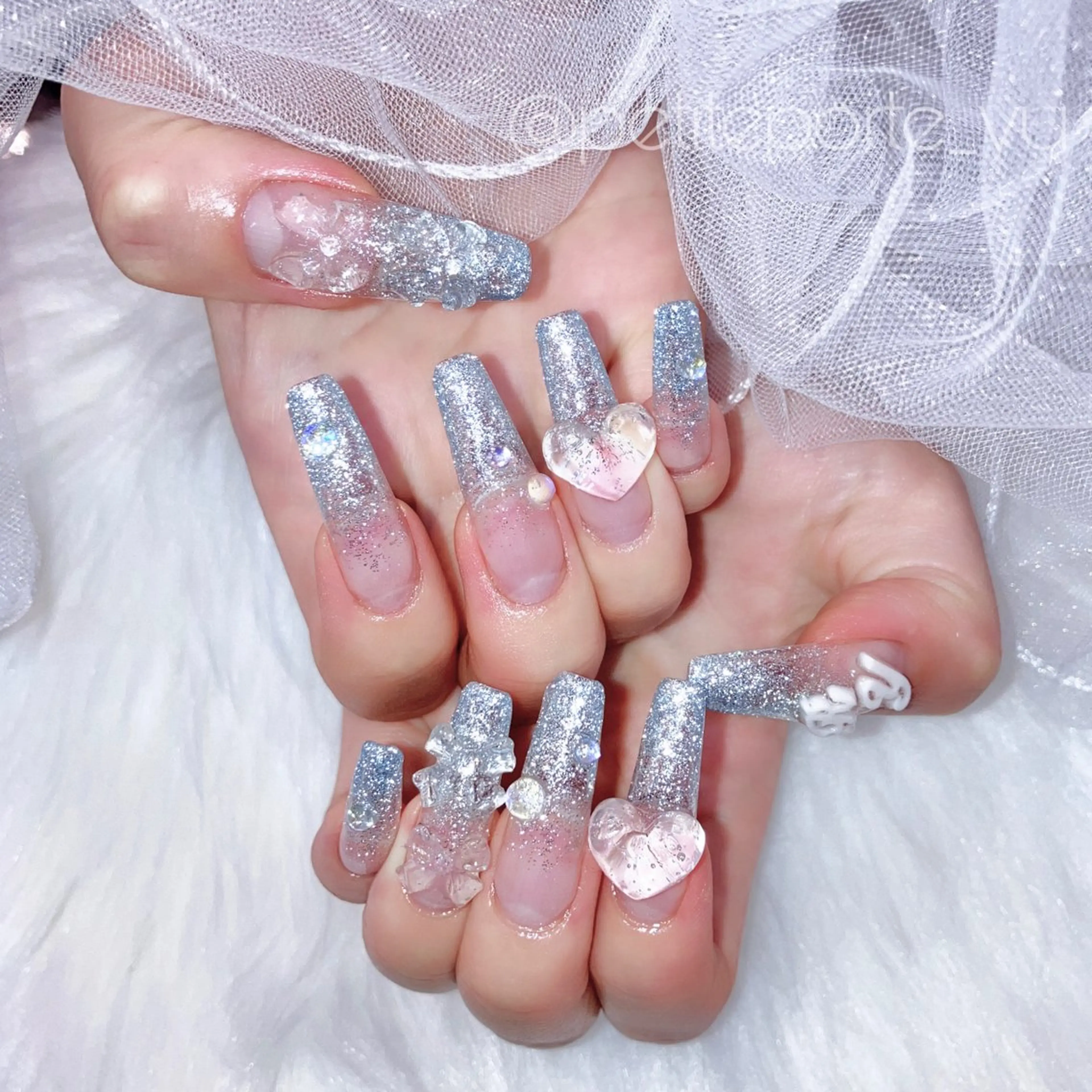 ネイル アートネイル クリアネイル 長さ出し フラッシュネイル ジェルネイル ハンドネイル nailsalon petite porte所属・petite porteのネイルデザイン