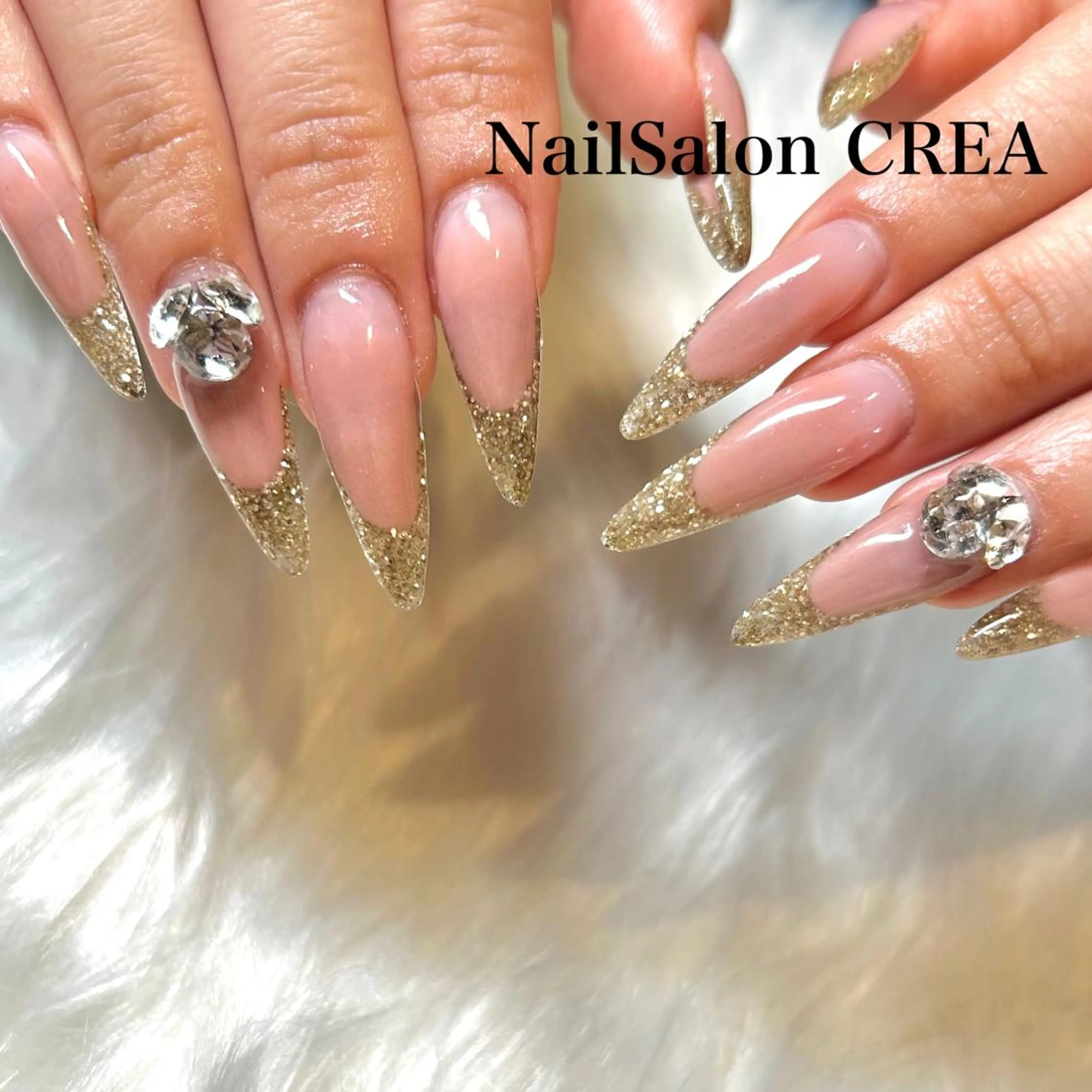 ネイル ストーンネイル ハンドネイル NailSalon CREAのネイルデザイン