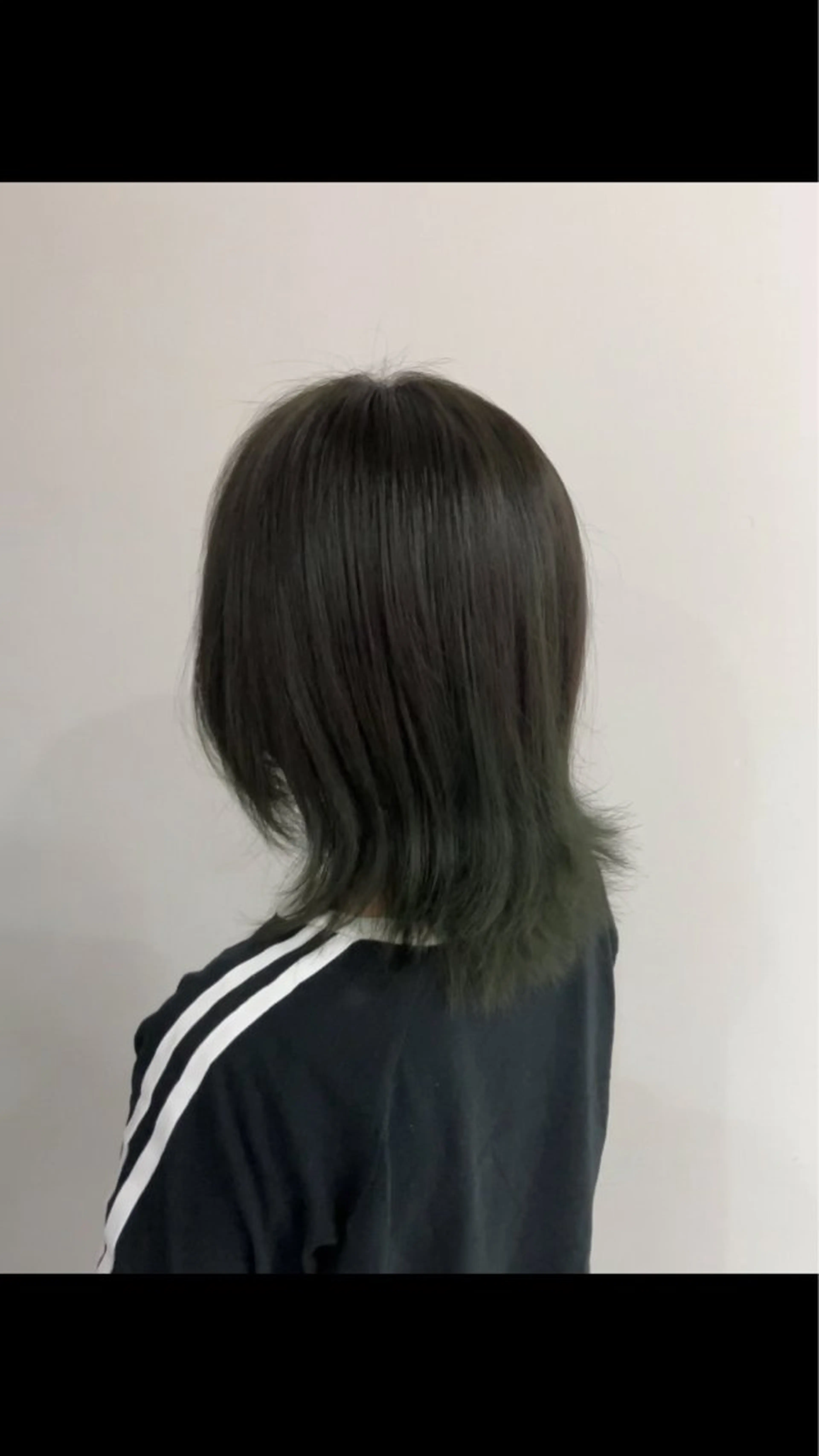 カラー バレイヤージュ ヘアカラー 初めてでも安心🌿 吉澤インナーカラーのヘアスタイル