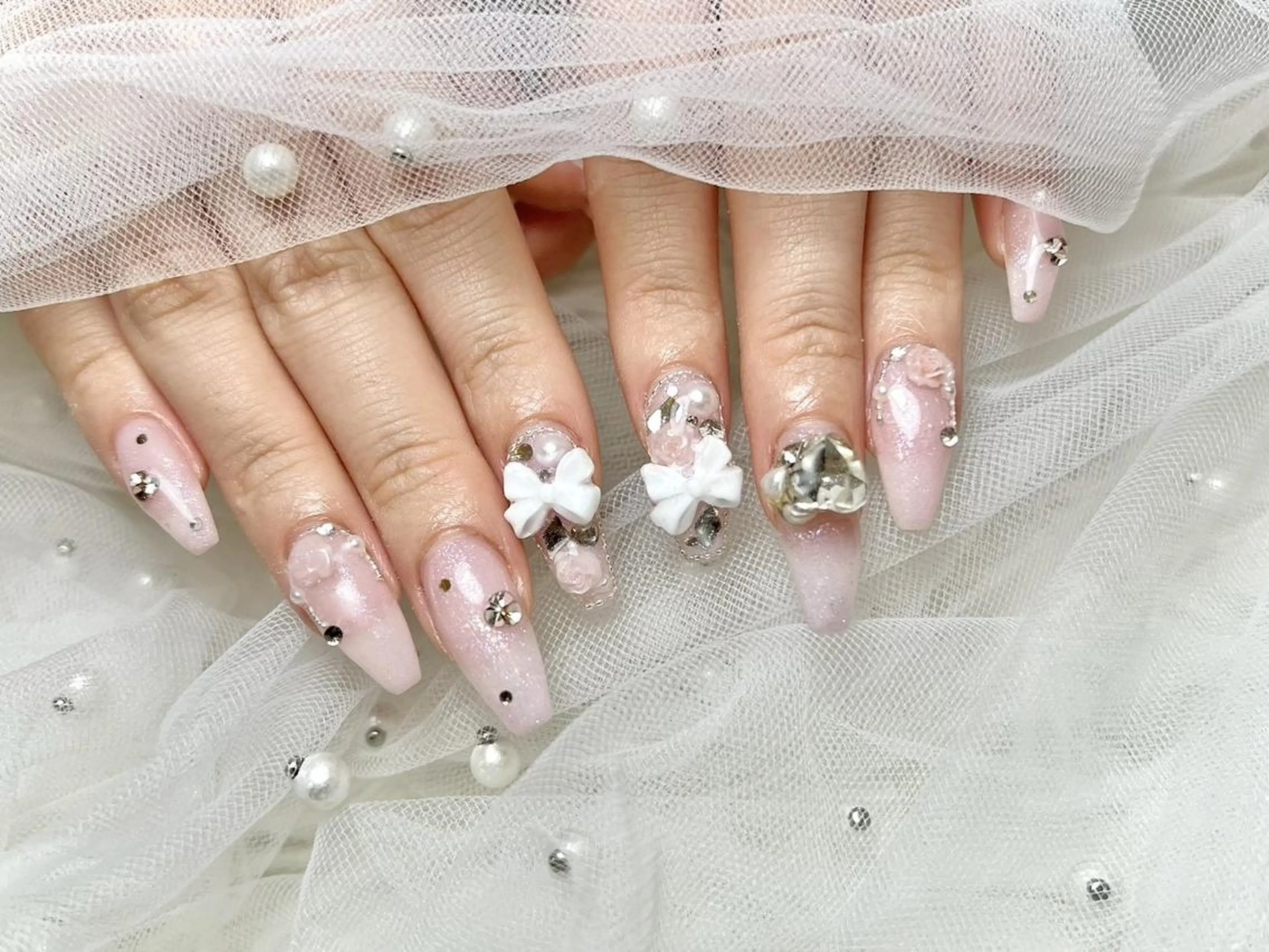 ネイル 持ち込み ハンドネイル peTiT sayakaのネイルデザイン