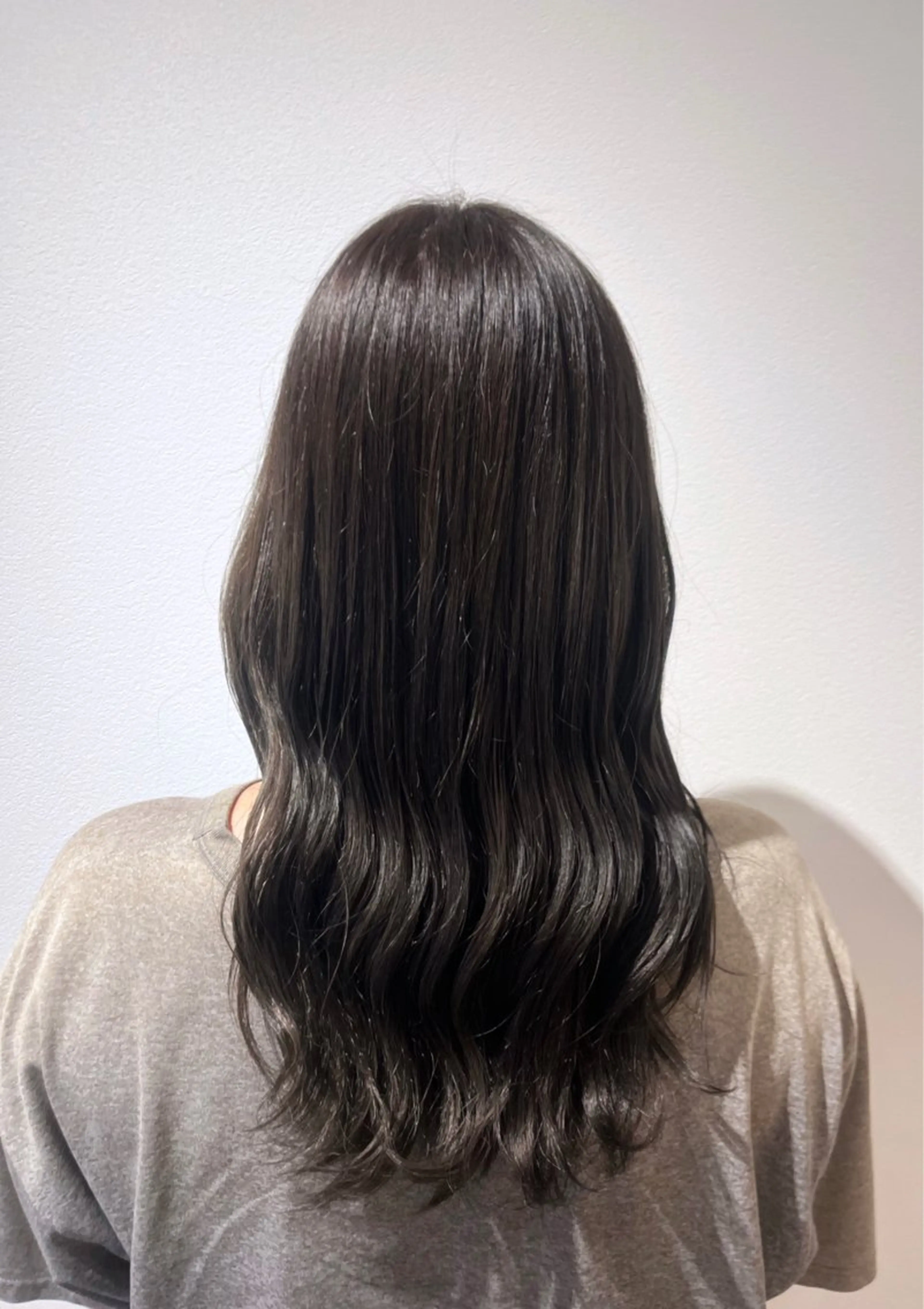 ロング カラー 透明感カラー ヘアカラー 透明感Color🩶 髪質改善 ユウナ🦋のヘアスタイル