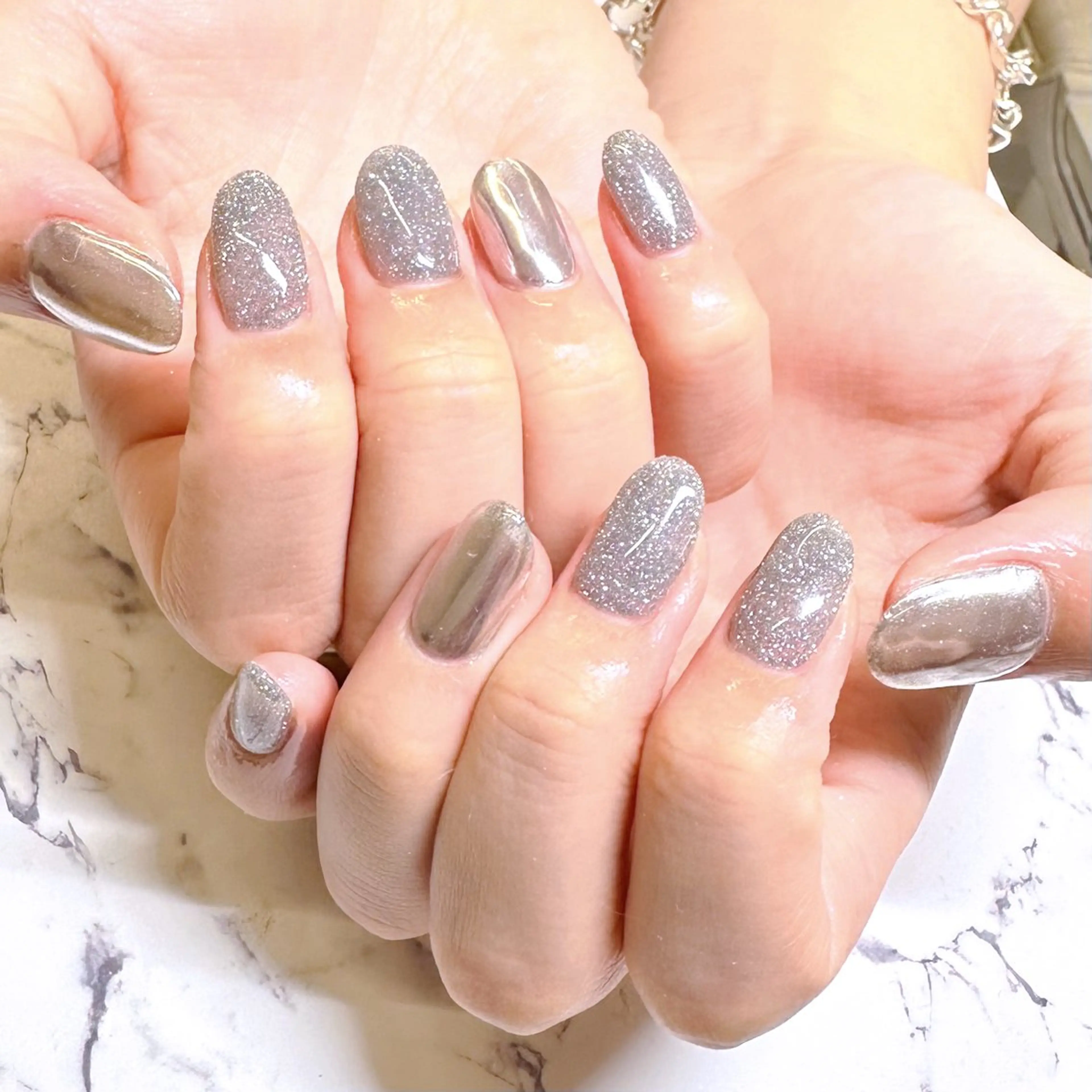 ネイル アートネイル ラメ(グリッター) ミラーネイル ワンカラーネイル ハンドネイル I_p4ce所属・I_p4ce 🍊あい🍊のネイルデザイン