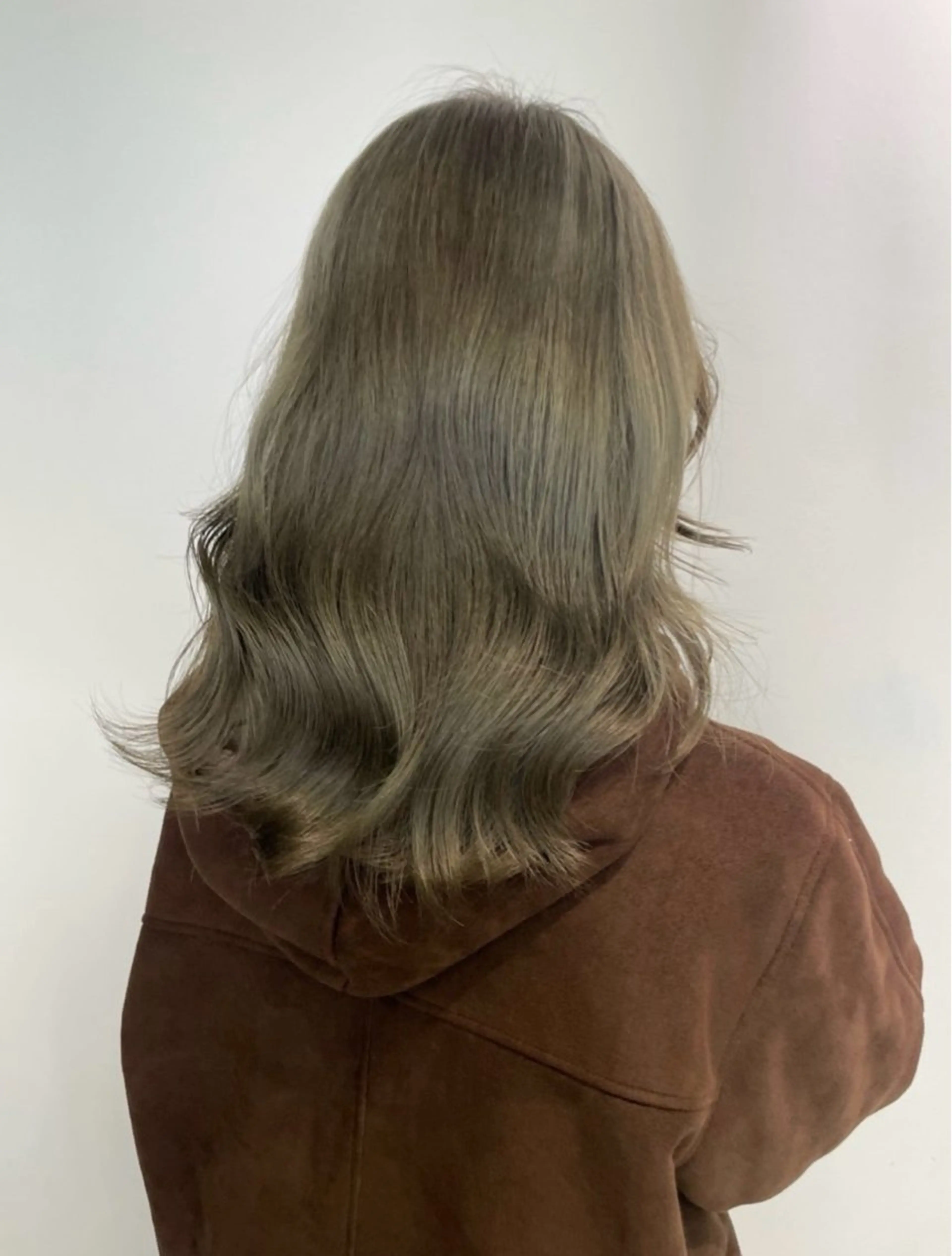 カラー オリーブカラー ヘアカラー トリートメント 矢場町/酸性ストレー ト/髪質改善/リオのヘアスタイル