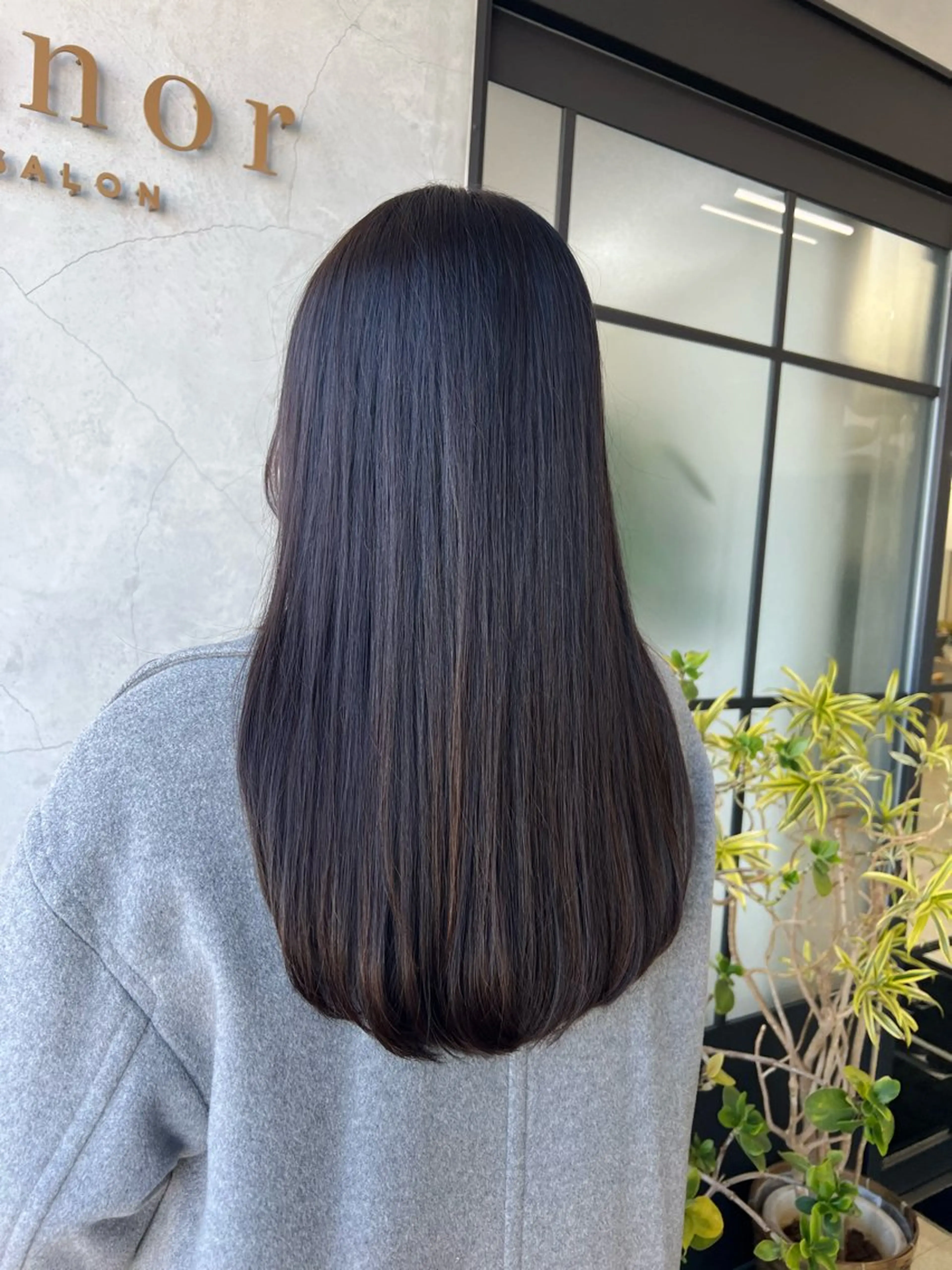 cut＋縮毛矯正＋超音波アイロン＋トリートメントの写真