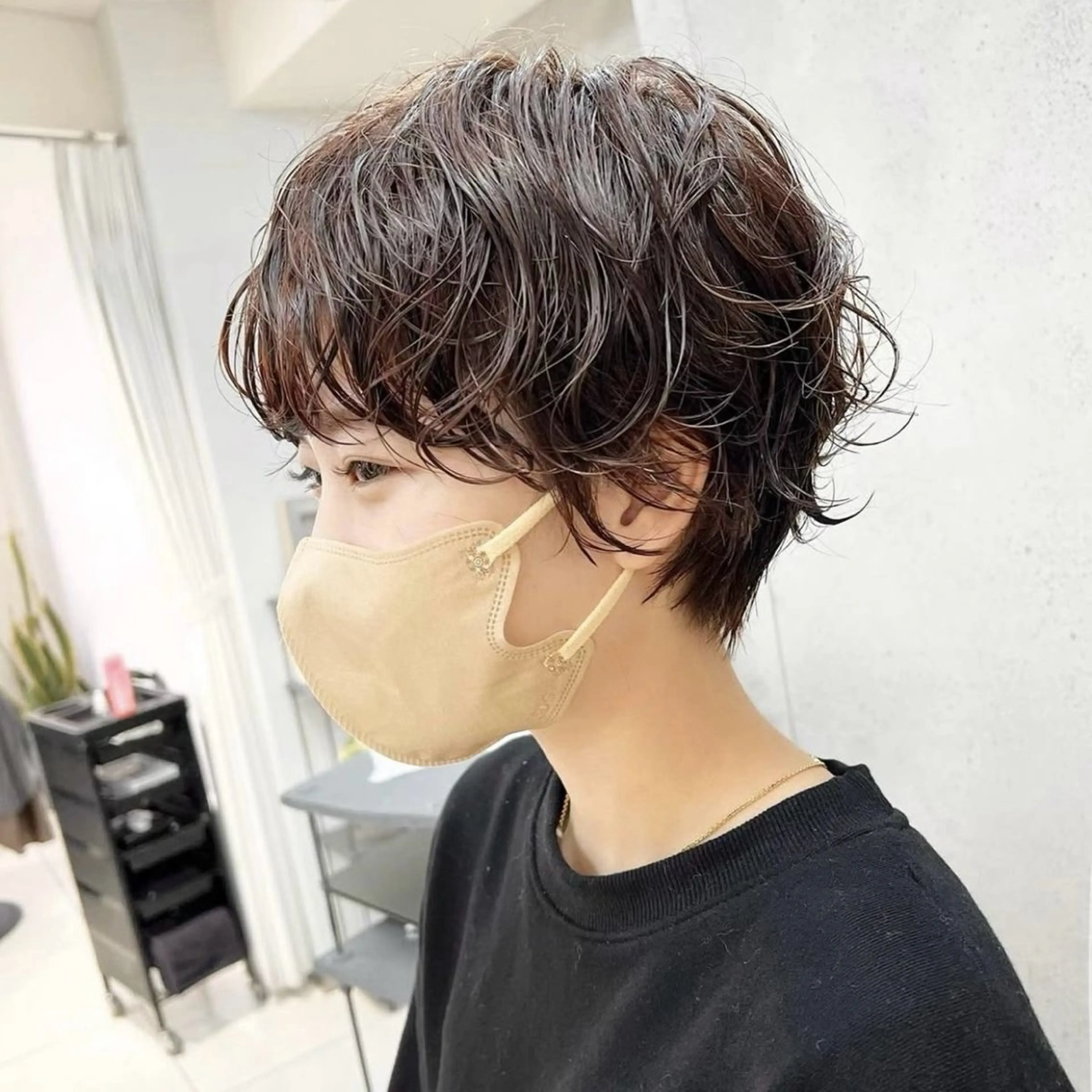 ショート パーマ ショートヘア 🫧もも🫧 ／メンズ〜レディースのヘアスタイル